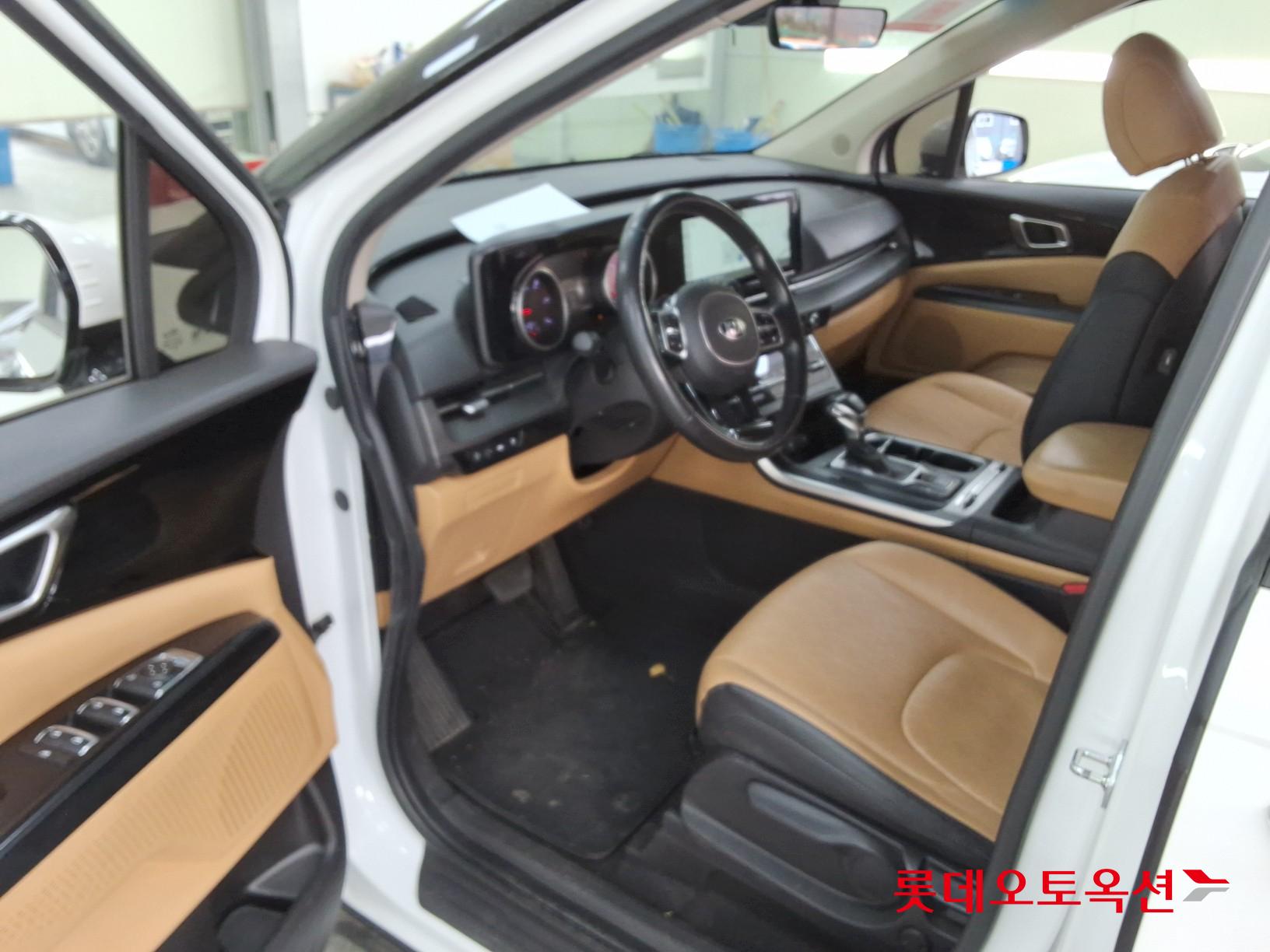 Kia Carnival id 3466790 из Кореи 34