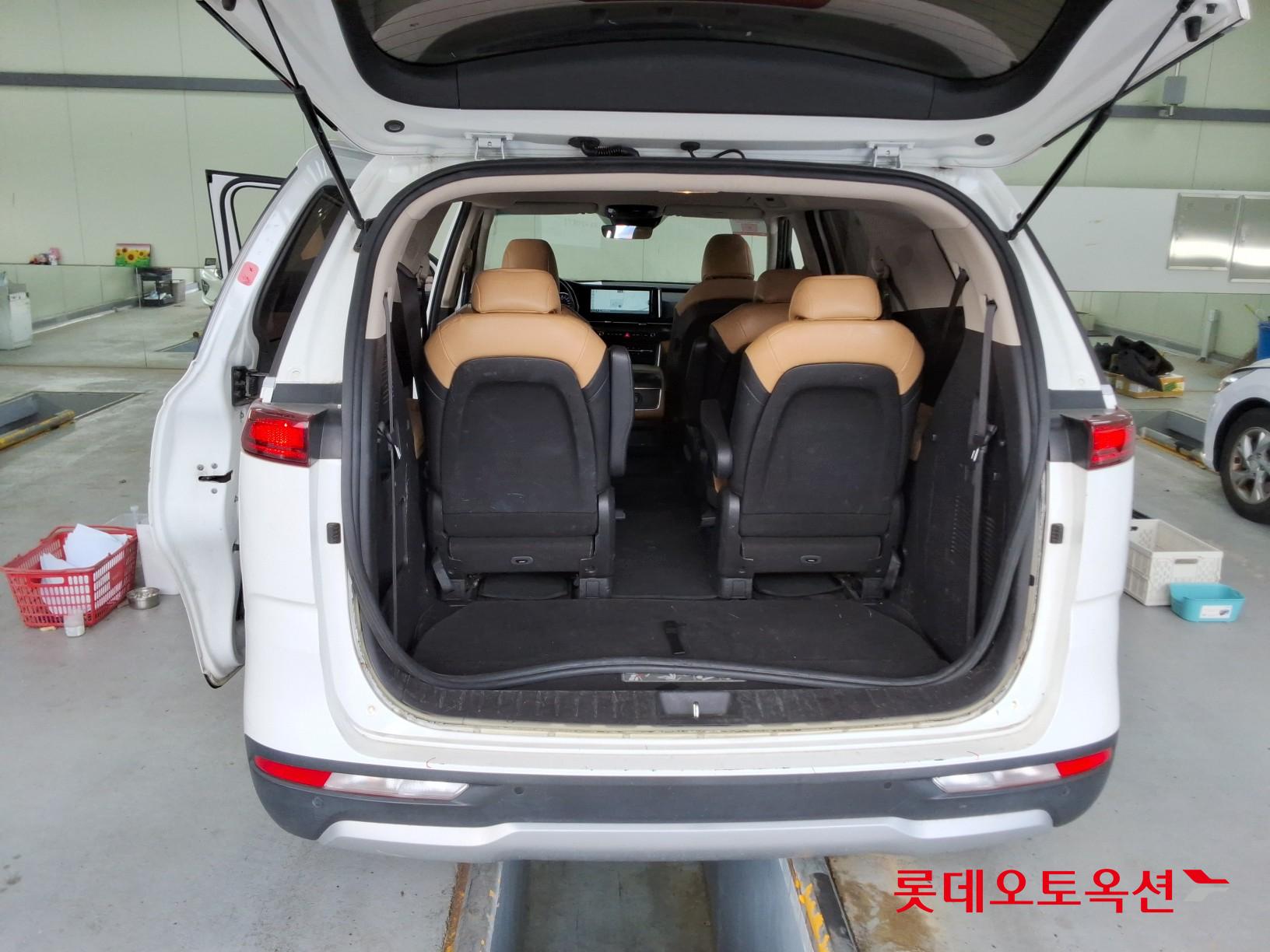 Kia Carnival id 3466790 из Кореи 36