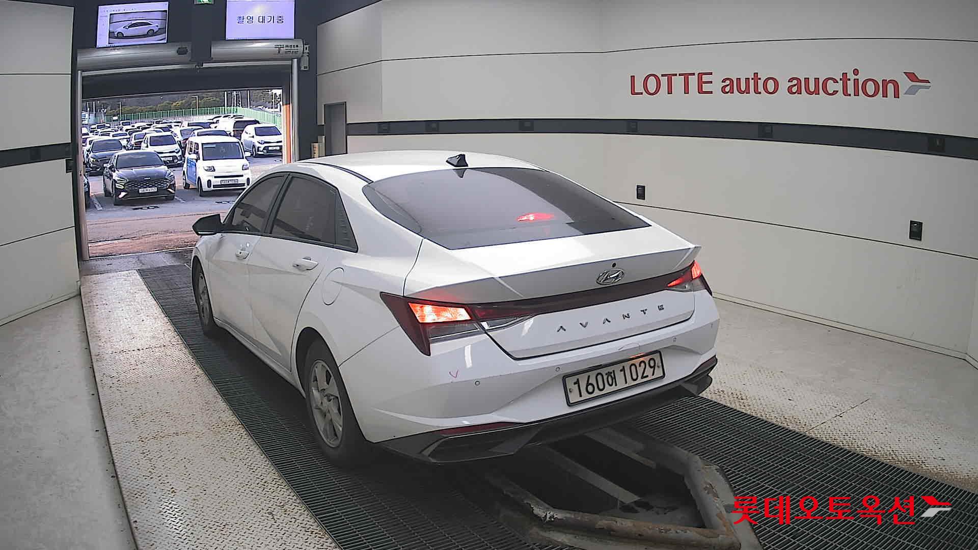 Hyundai Avante id 3461887 из Кореи 9