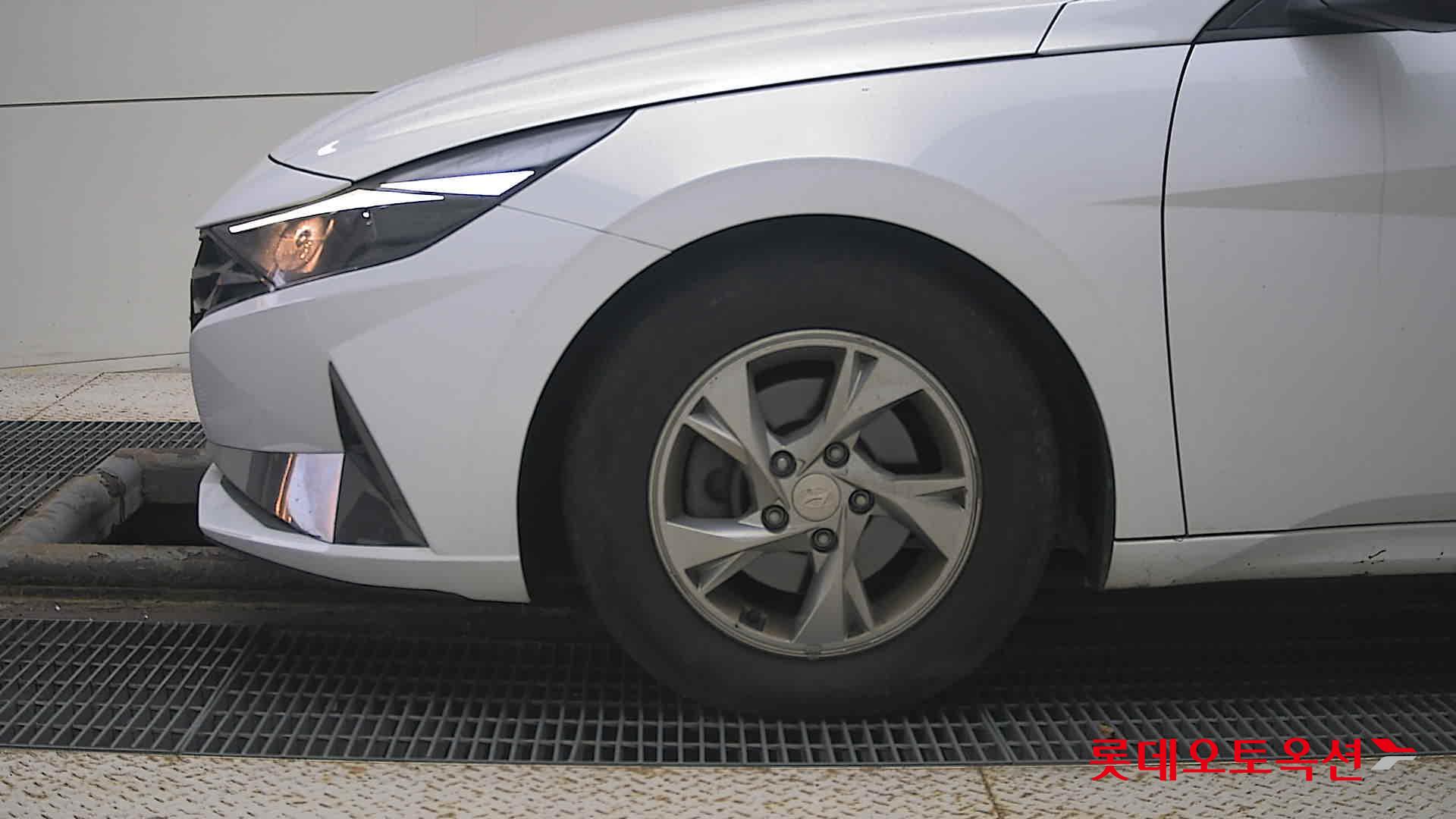 Hyundai Avante id 3461887 из Кореи 21