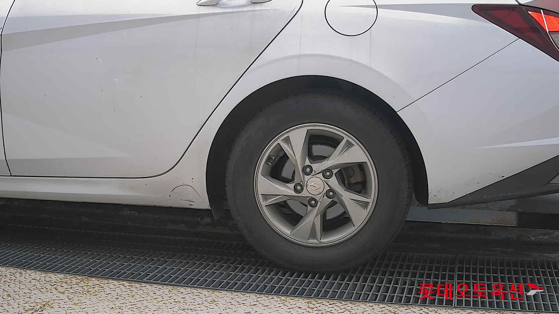 Hyundai Avante id 3461887 из Кореи 22