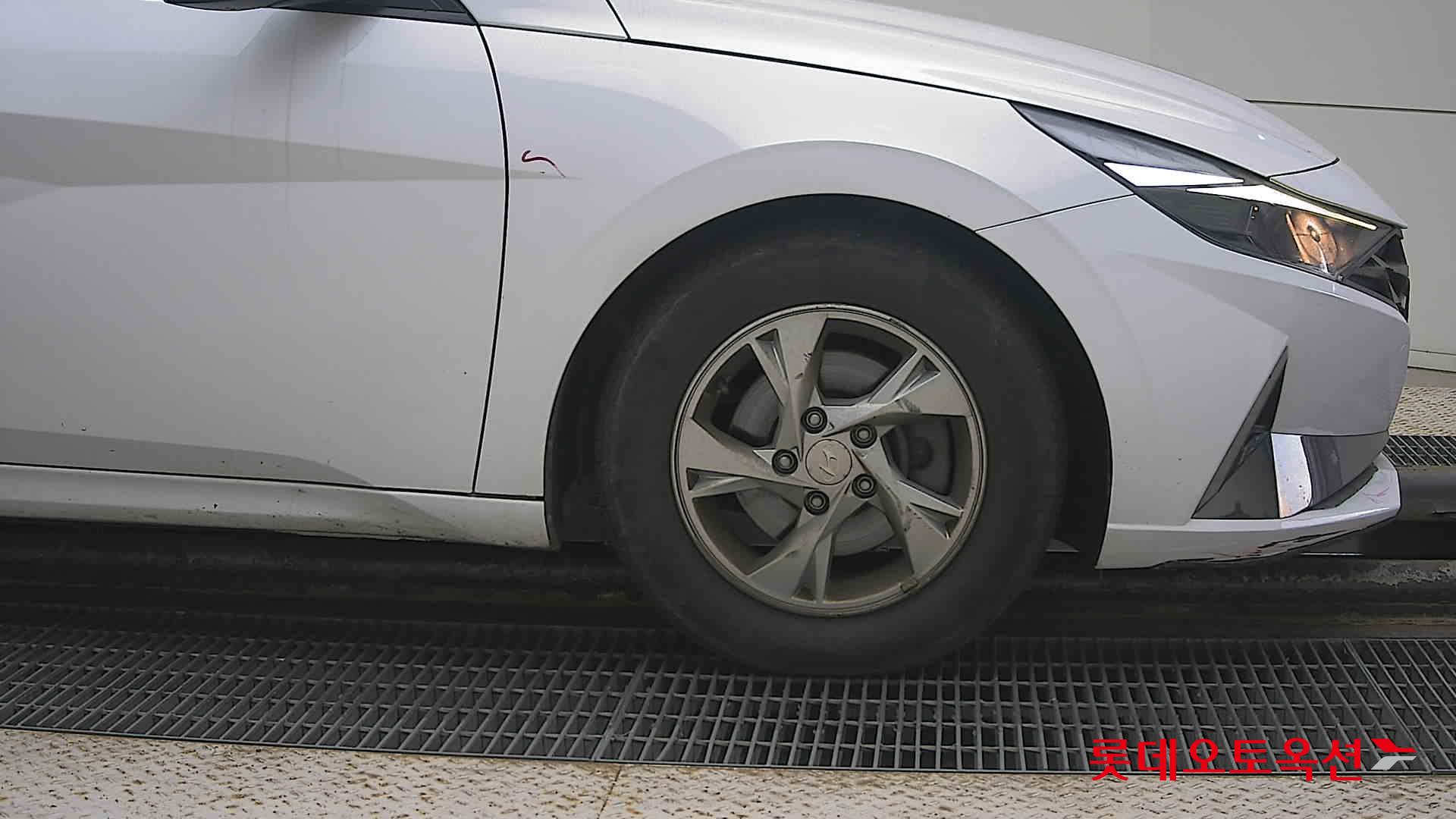 Hyundai Avante id 3461887 из Кореи 23