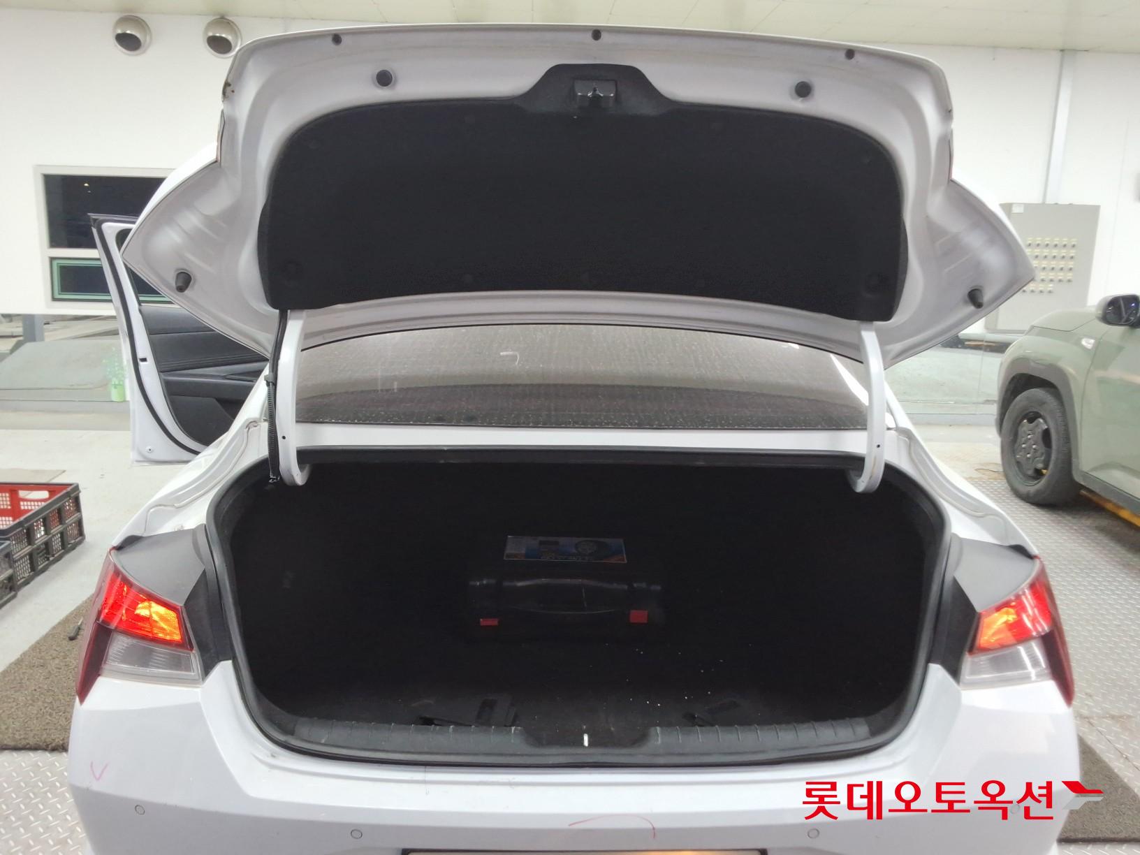 Hyundai Avante id 3461887 из Кореи 37