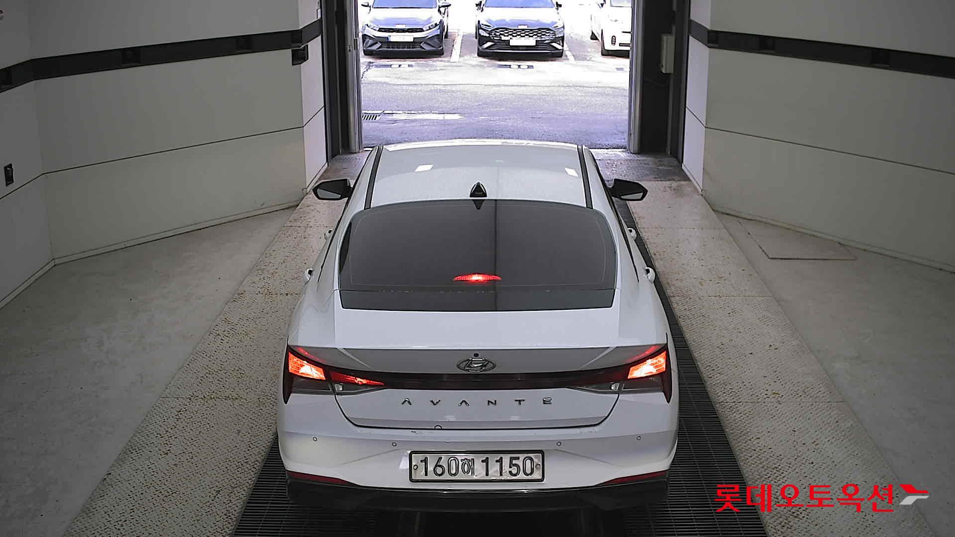 Hyundai Avante 2021 Polar White из Кореи, фото 5