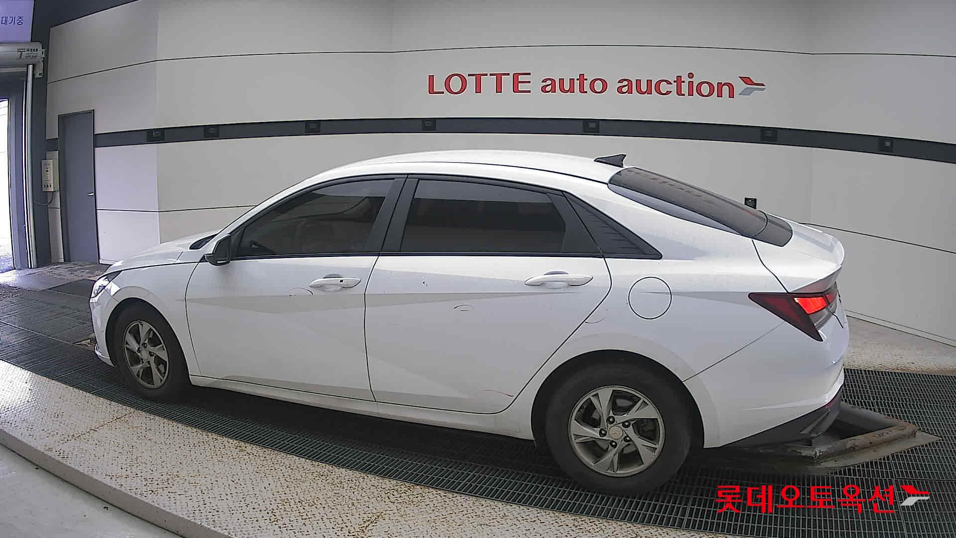 Hyundai Avante id 3466819 из Кореи 11