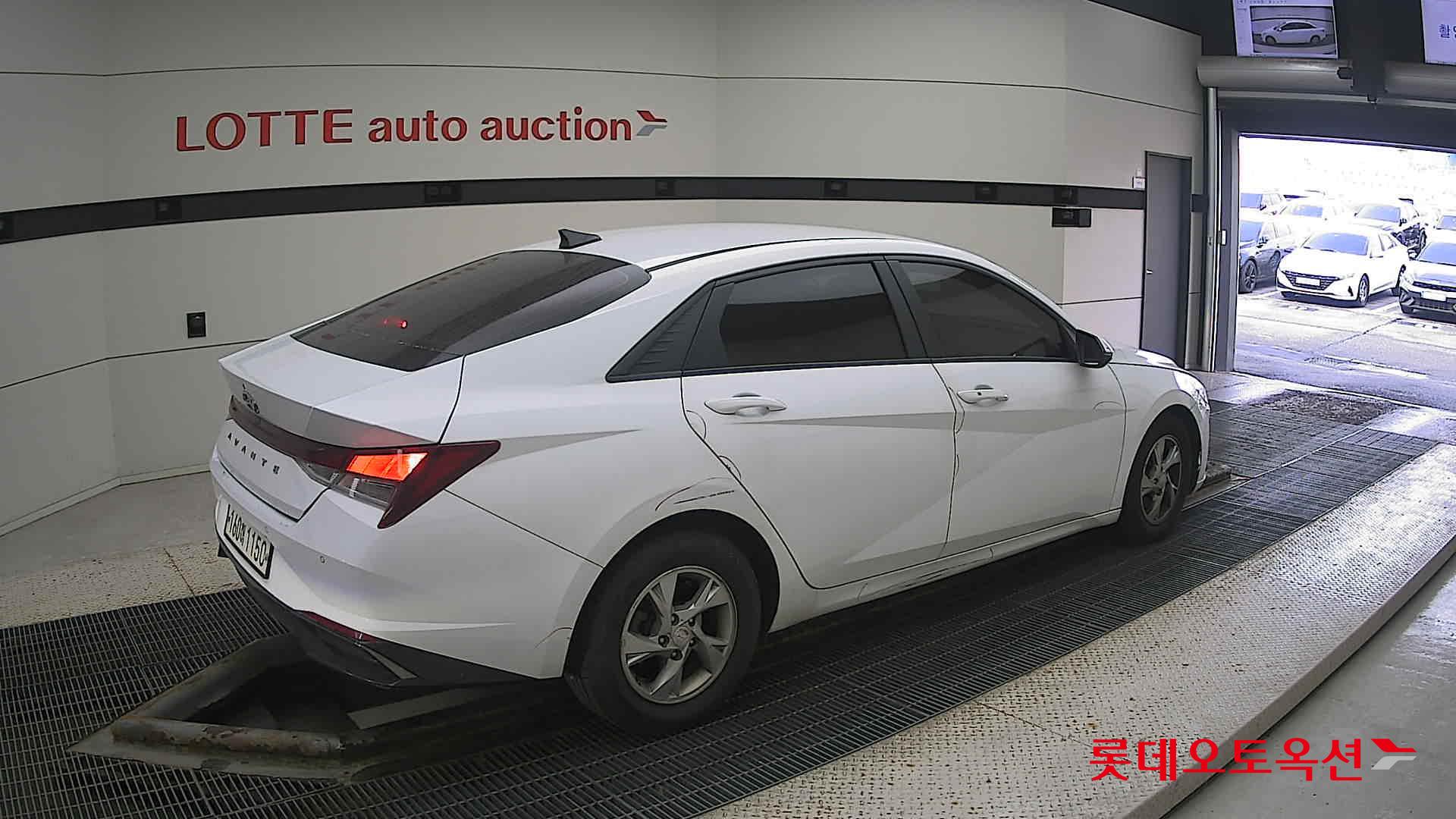 Hyundai Avante id 3466819 из Кореи 19