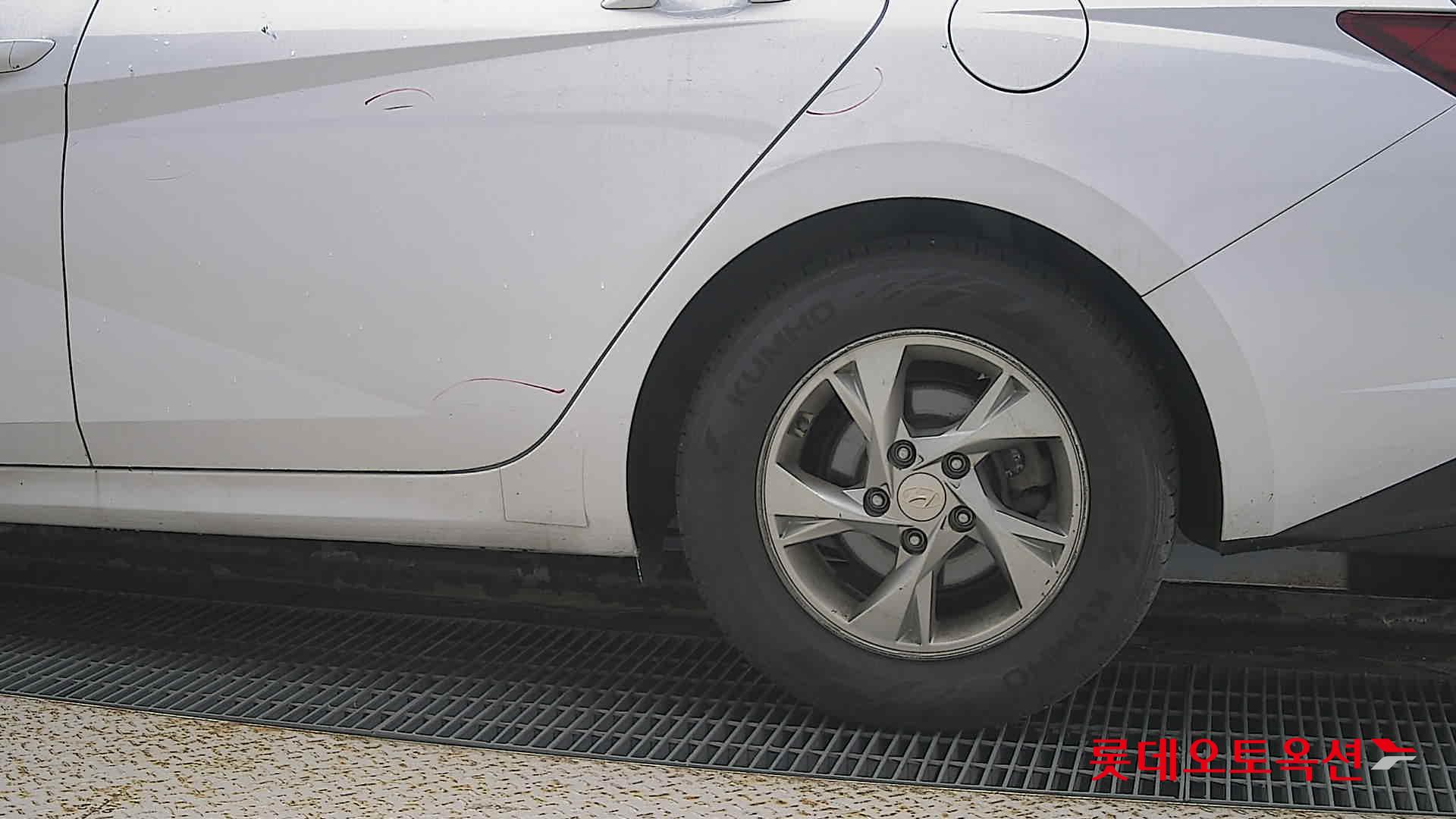 Hyundai Avante id 3466819 из Кореи 22