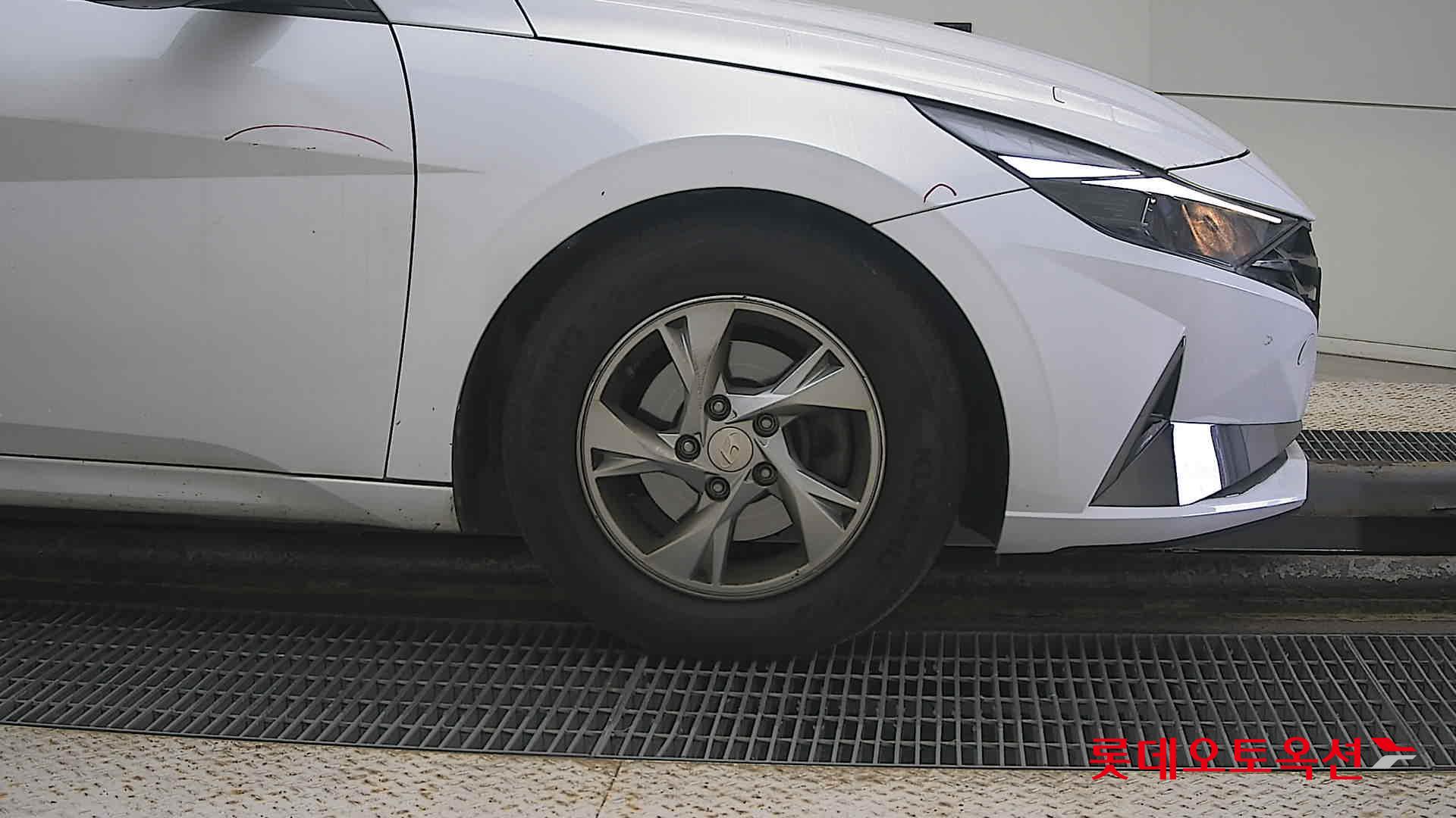 Hyundai Avante id 3466819 из Кореи 23