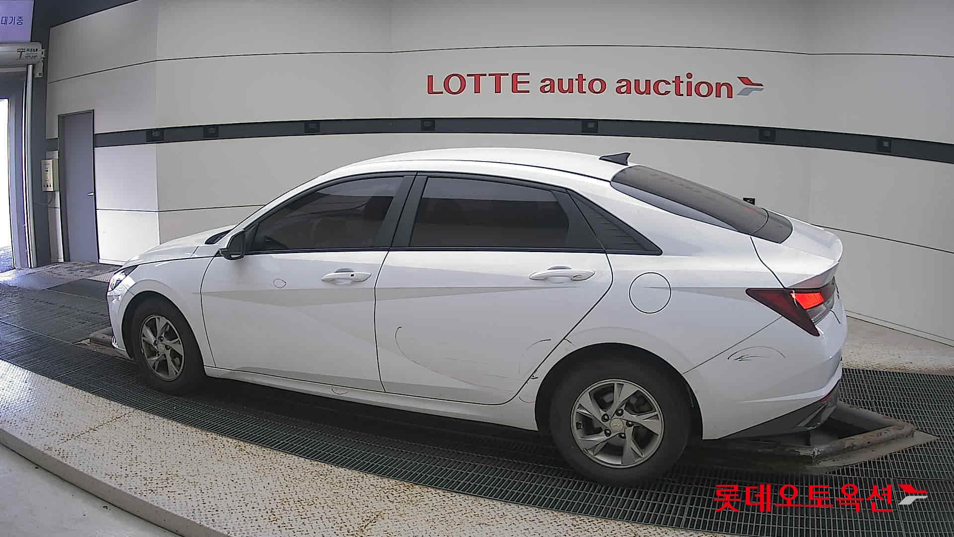 Hyundai Avante id 3461894 из Кореи 11