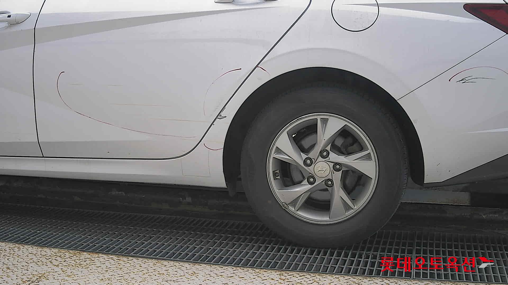 Hyundai Avante id 3461894 из Кореи 22