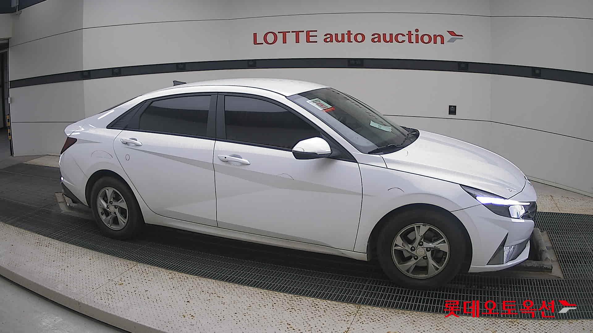 Hyundai Avante id 3466820 из Кореи 17