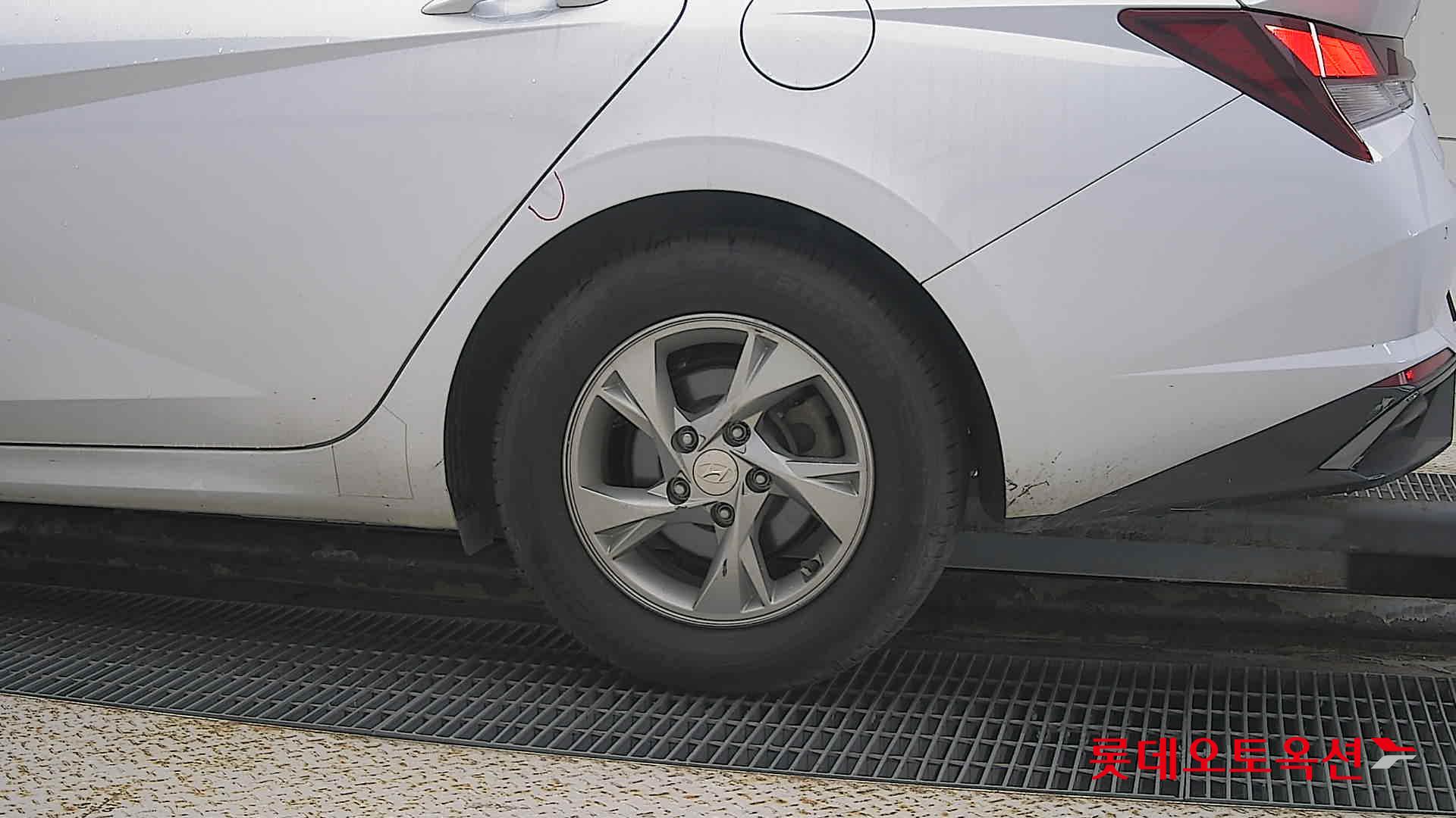 Hyundai Avante id 3466820 из Кореи 22