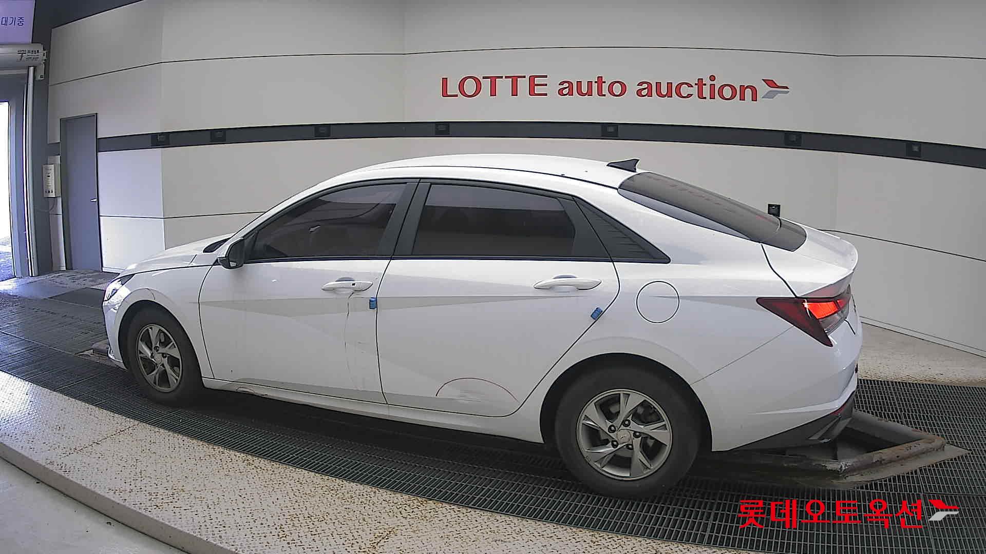 Hyundai Avante id 3461940 из Кореи 11