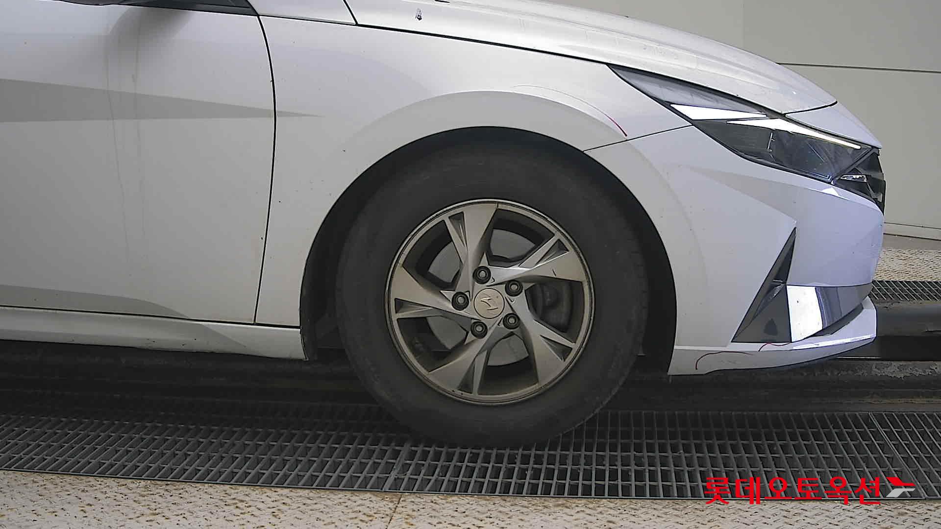 Hyundai Avante id 3461940 из Кореи 23