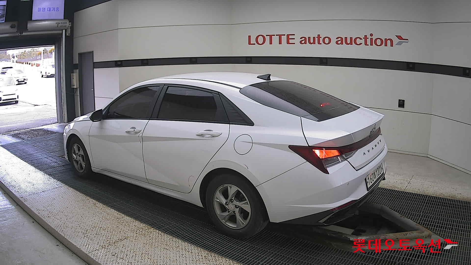 Hyundai Avante id 3466823 из Кореи 10