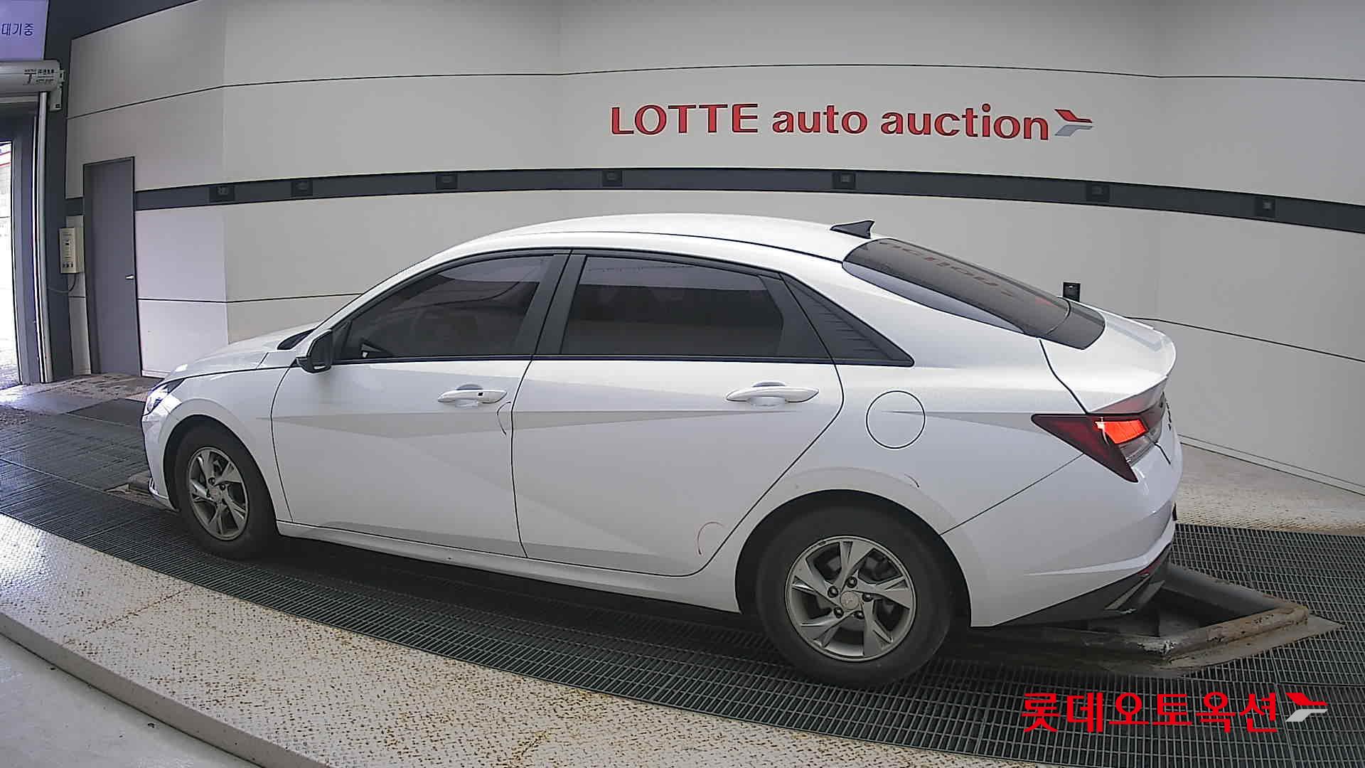 Hyundai Avante id 3466823 из Кореи 11