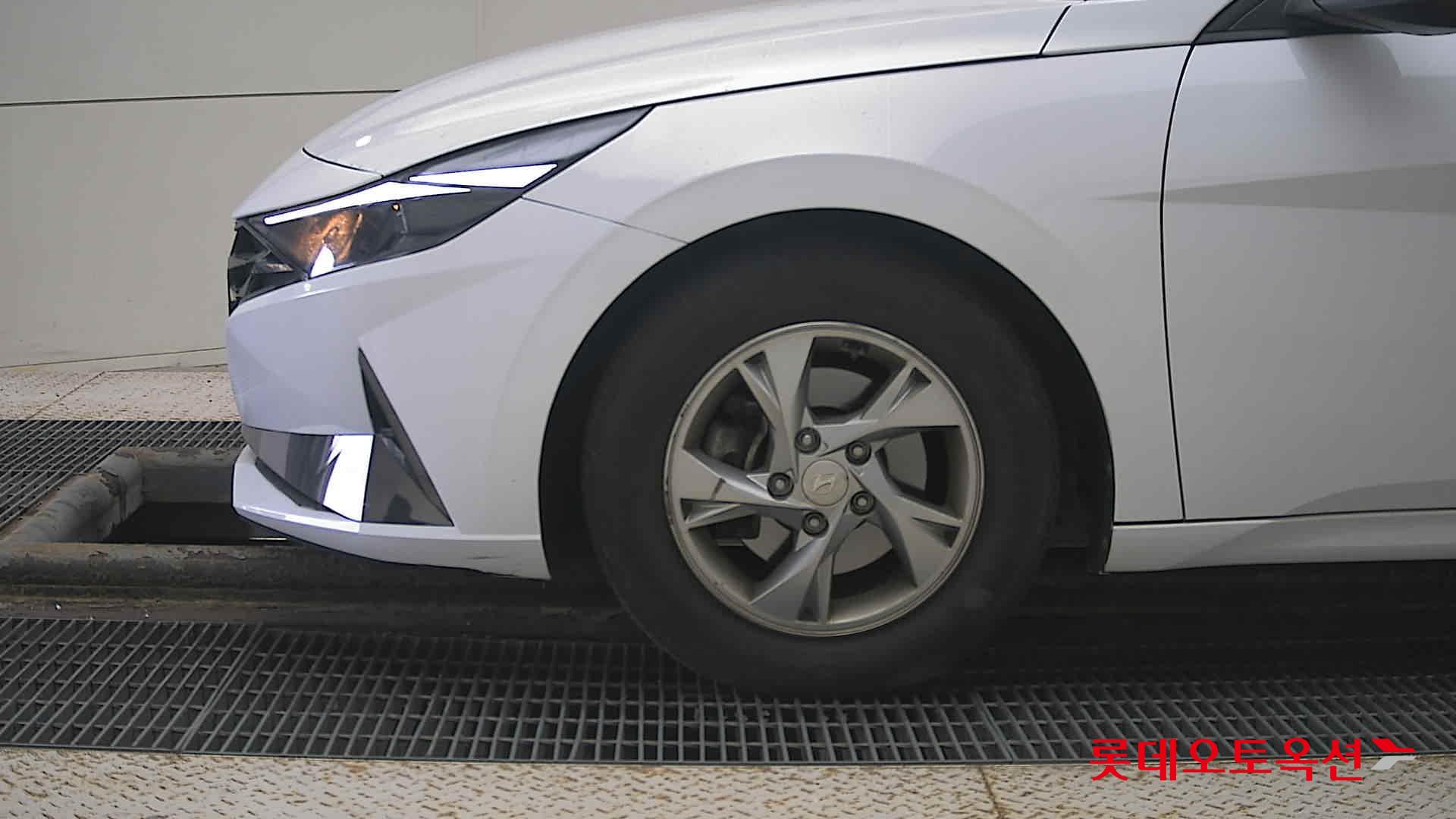 Hyundai Avante id 3466823 из Кореи 21