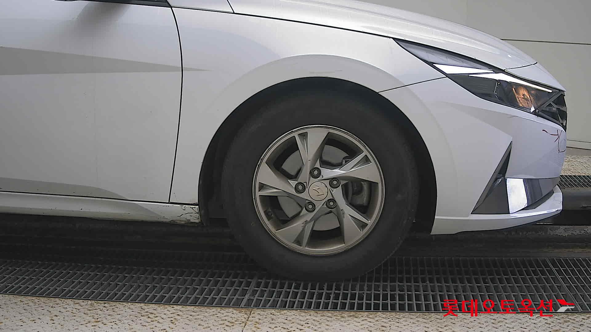 Hyundai Avante id 3466823 из Кореи 23