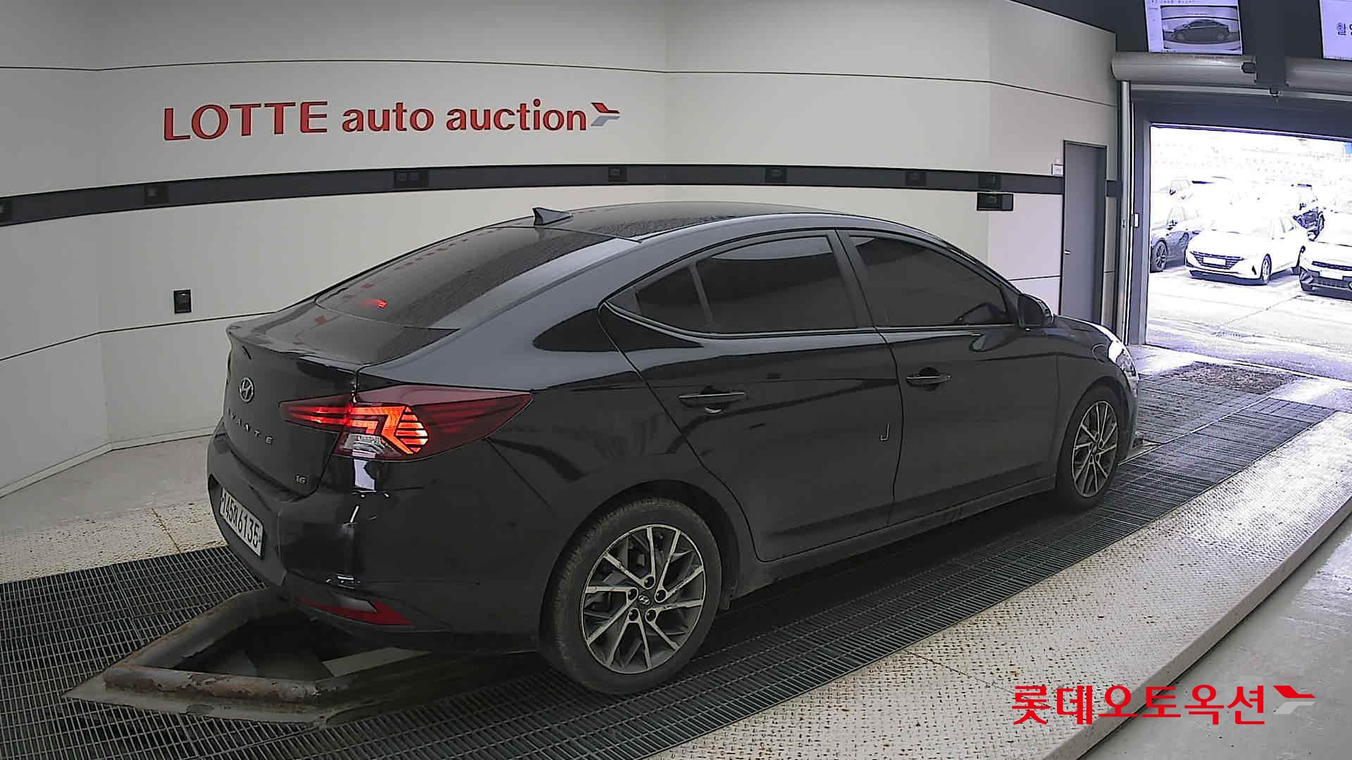 Hyundai Avante id 3466842 из Кореи 19