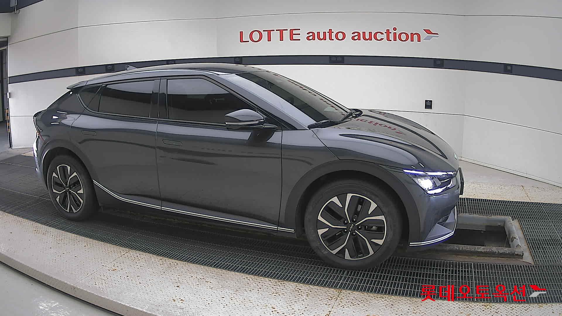 كيا - EV6 - Image 17