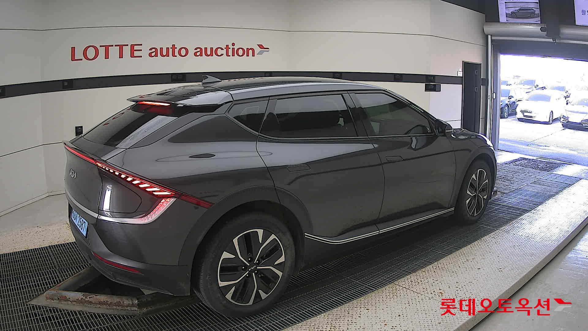 كيا - EV6 - Image 19