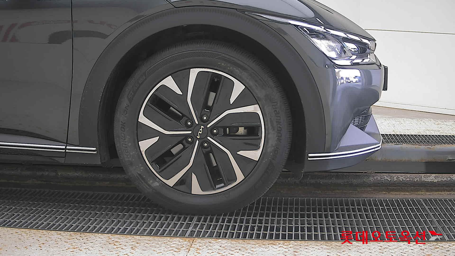 كيا - EV6 - Image 23