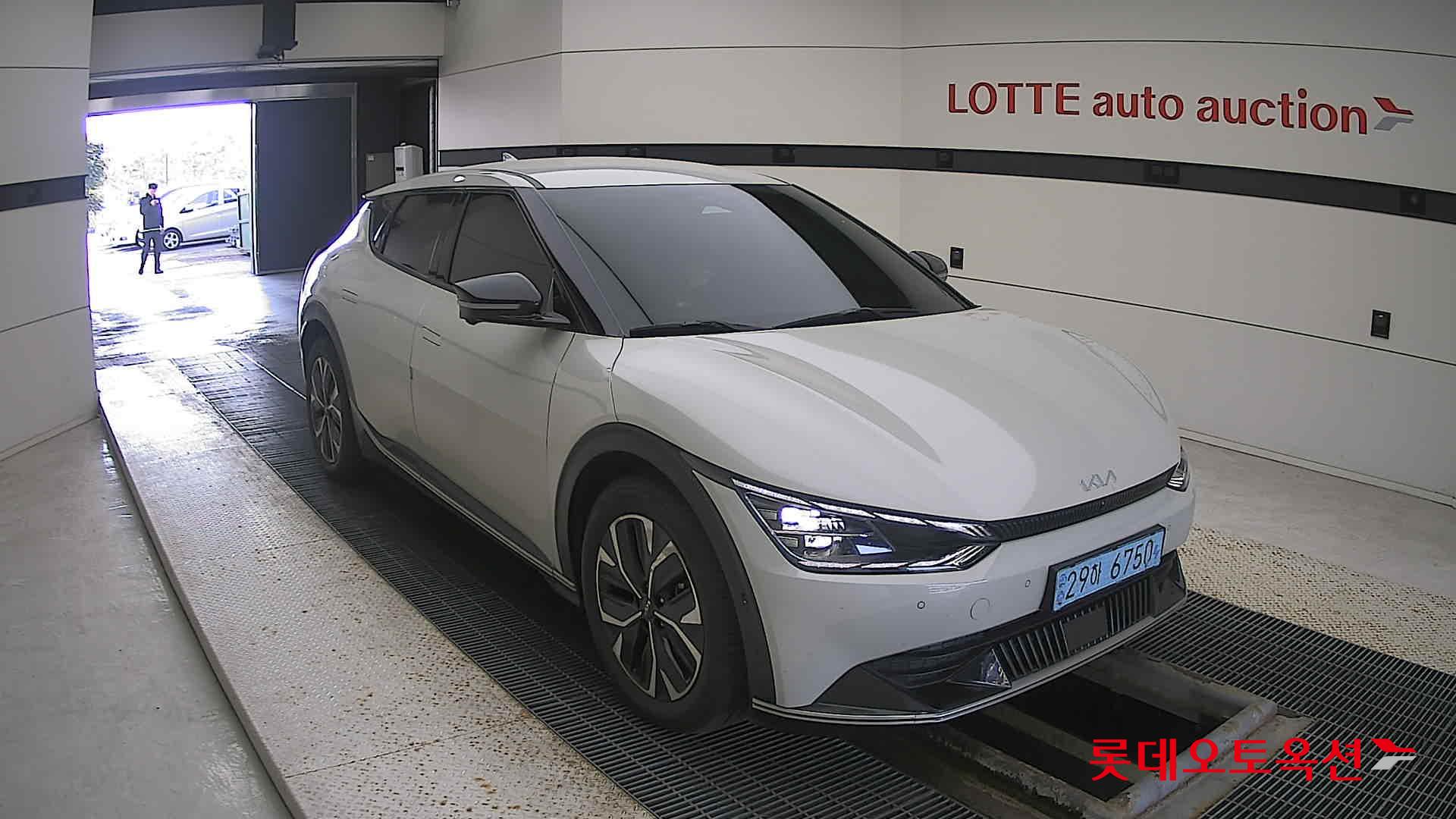 كيا - EV6 - Image 2