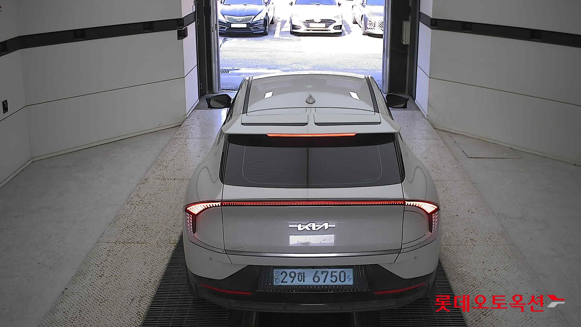 كيا - EV6 - Image 5