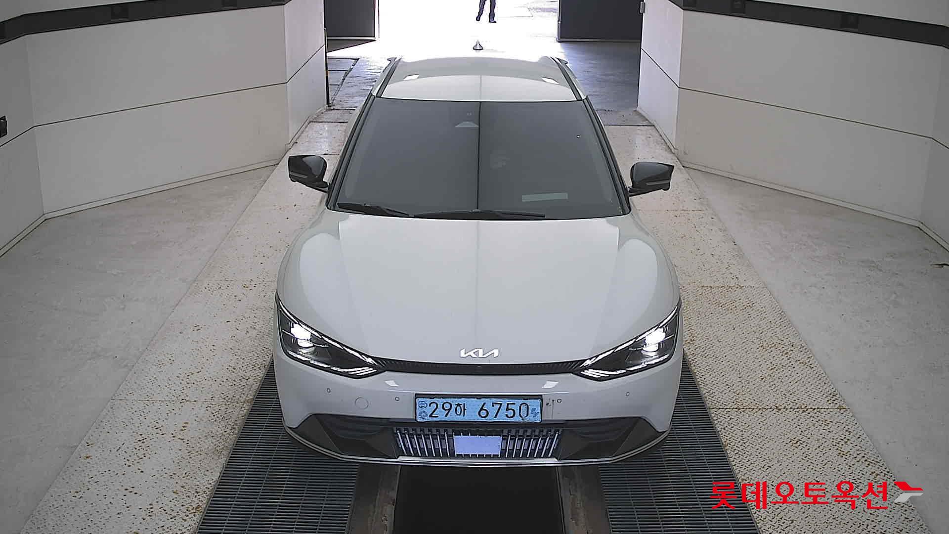 كيا - EV6 - Image 8