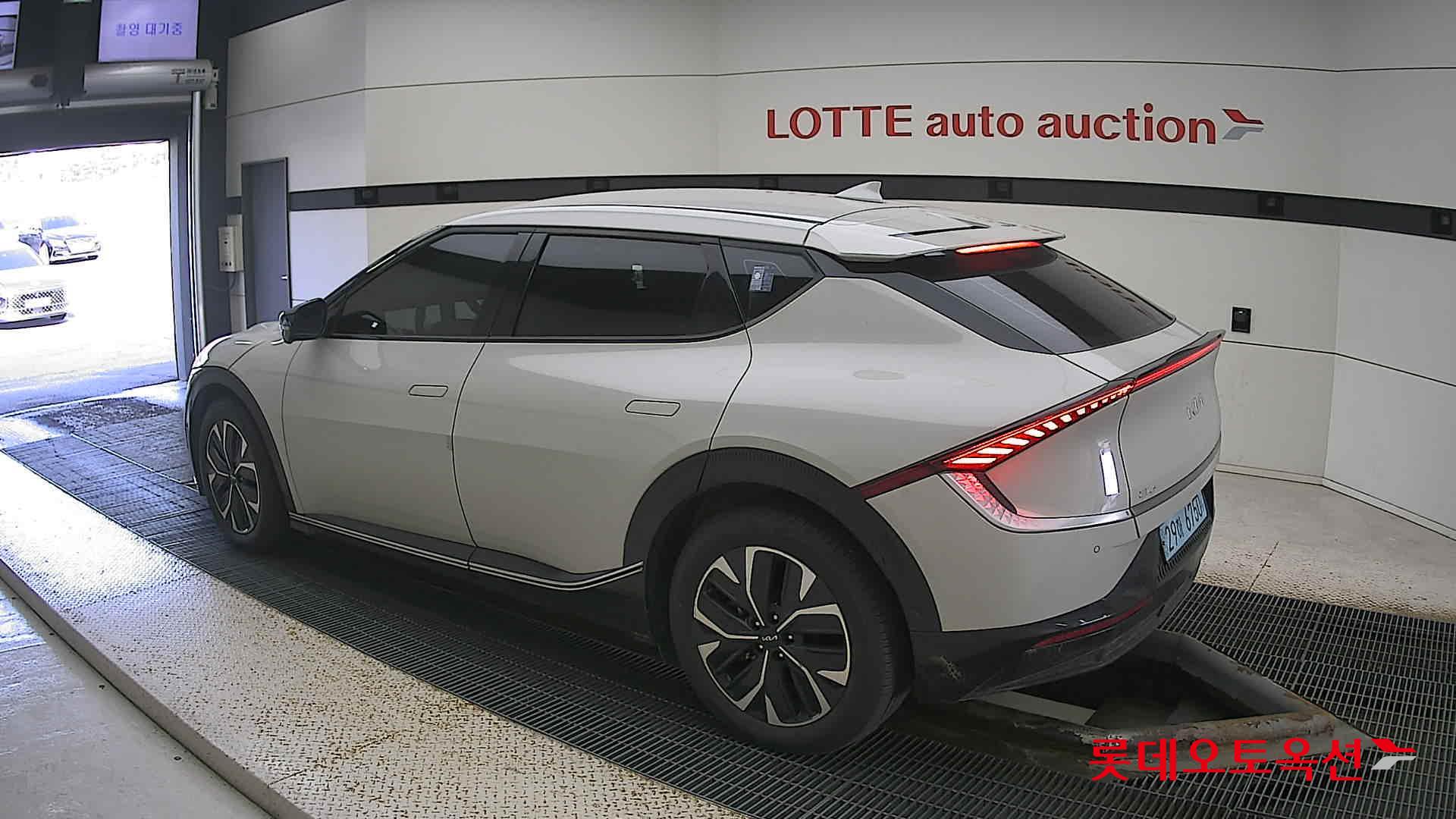 كيا - EV6 - Image 10