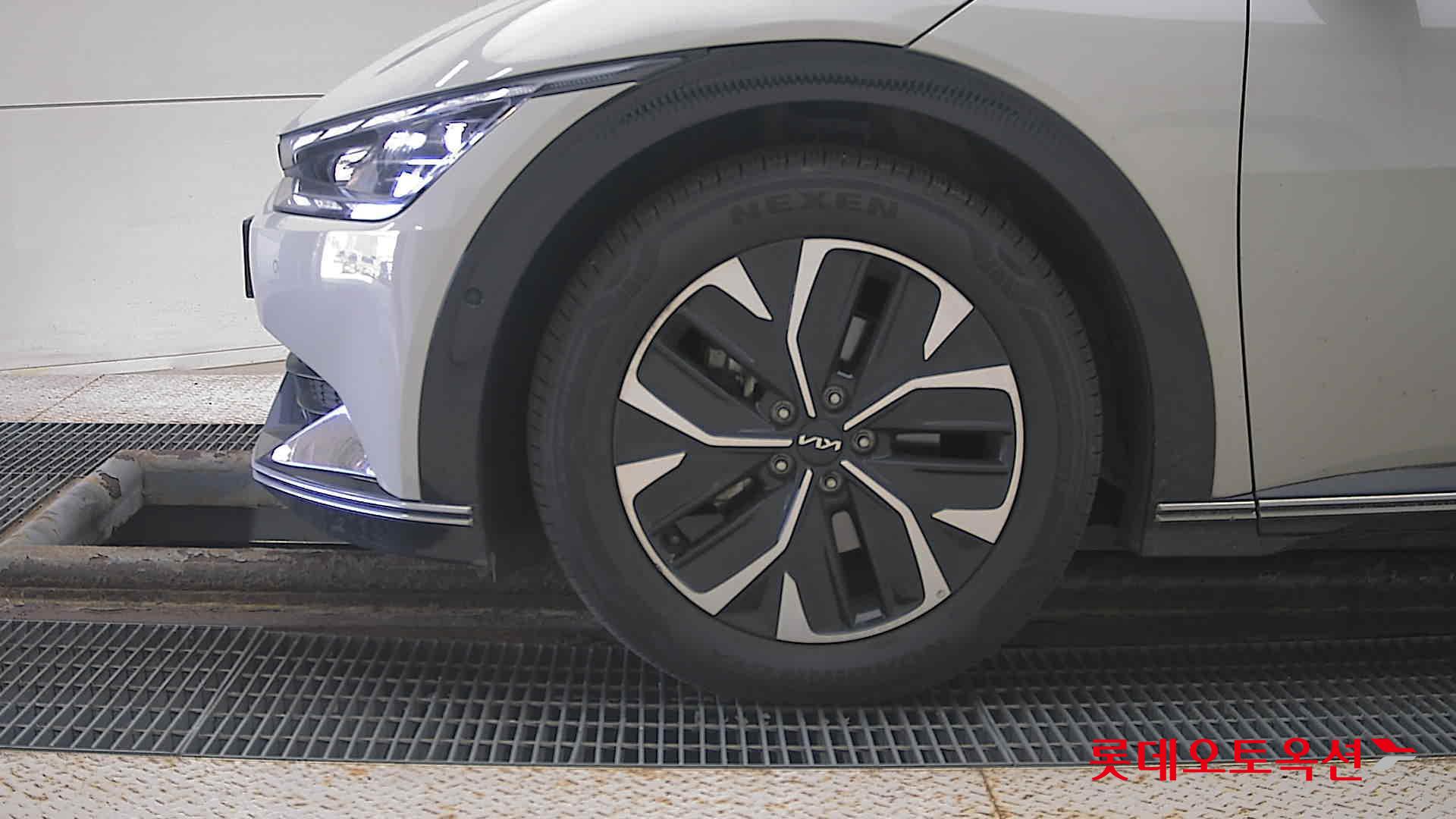 كيا - EV6 - Image 21