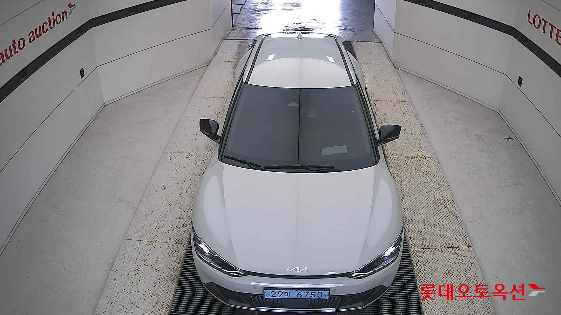 كيا - EV6 - Image 25