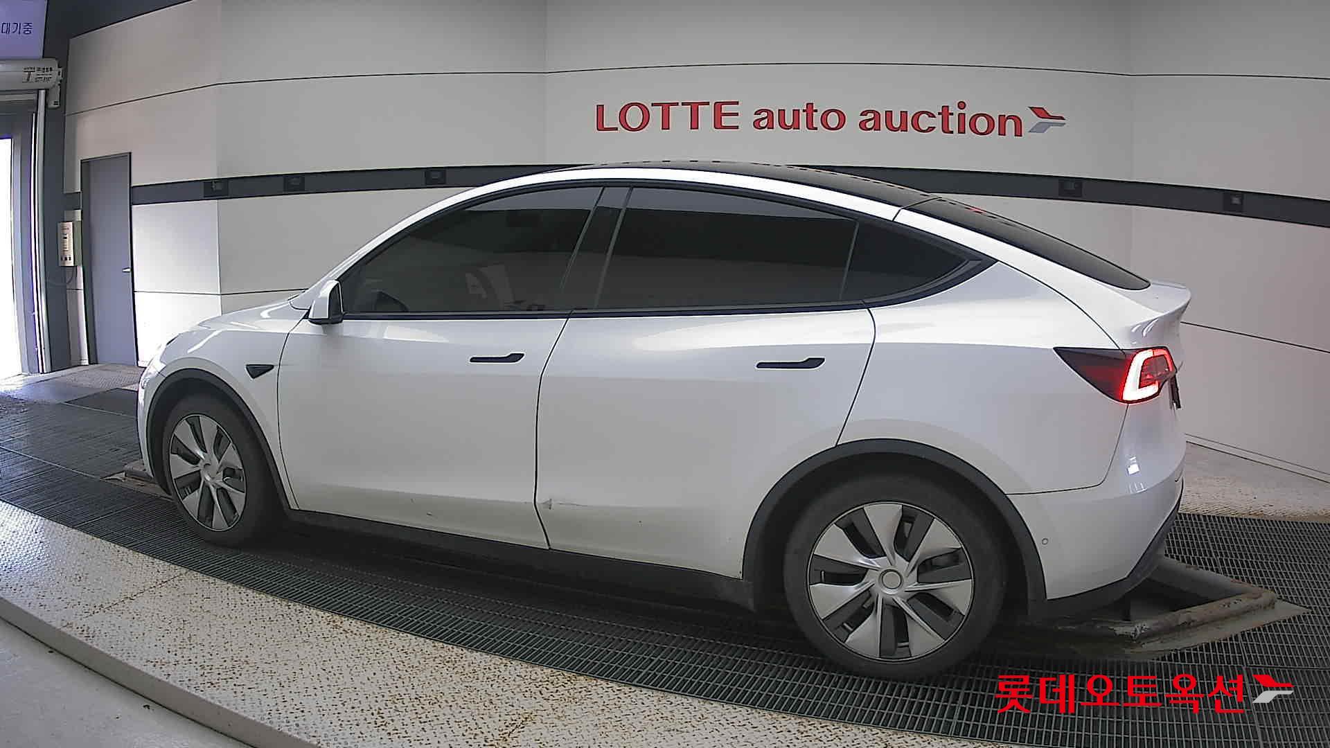 تسلا - MODEL Y - Image 11