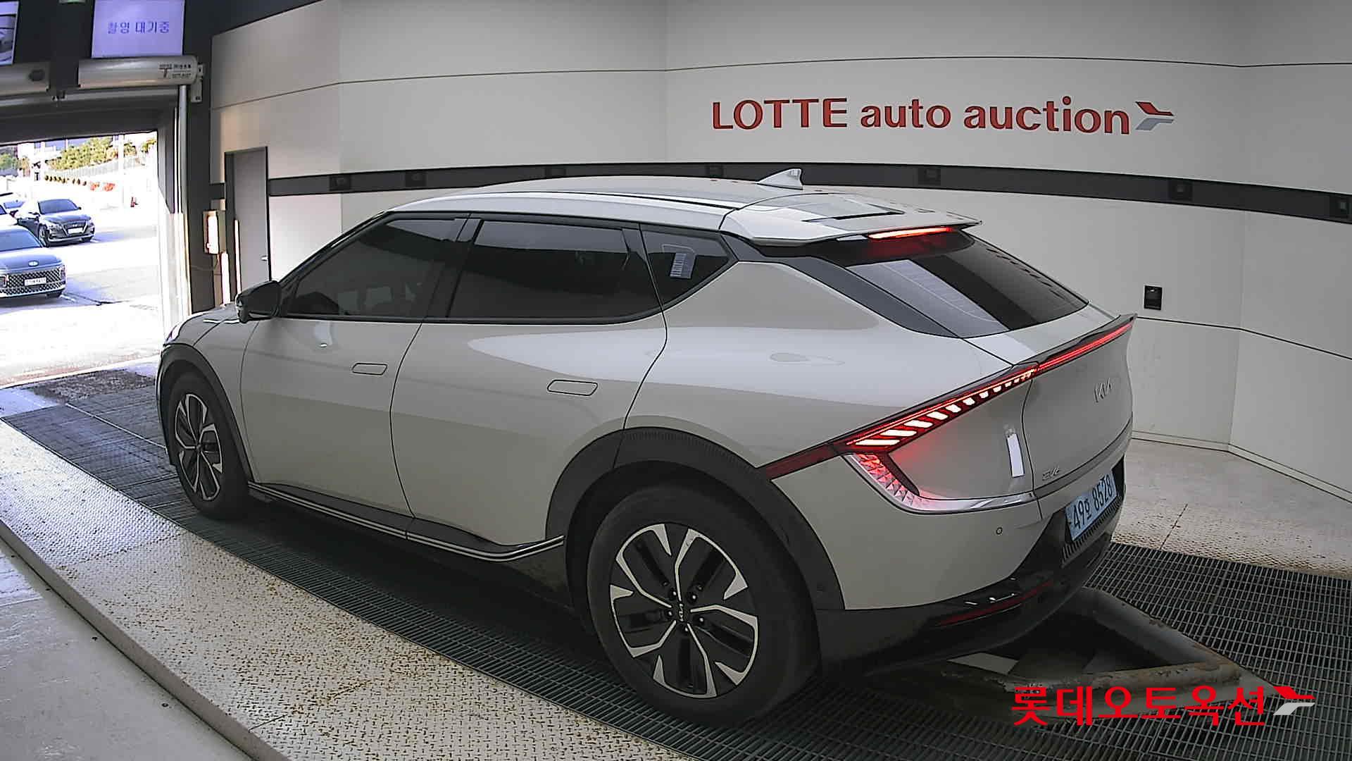 كيا - EV6 - Image 10