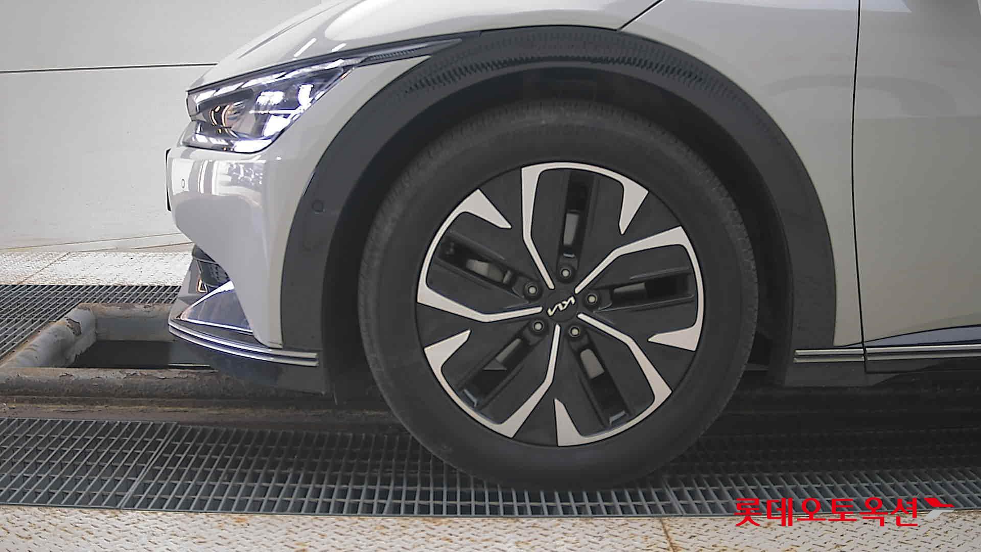 كيا - EV6 - Image 21