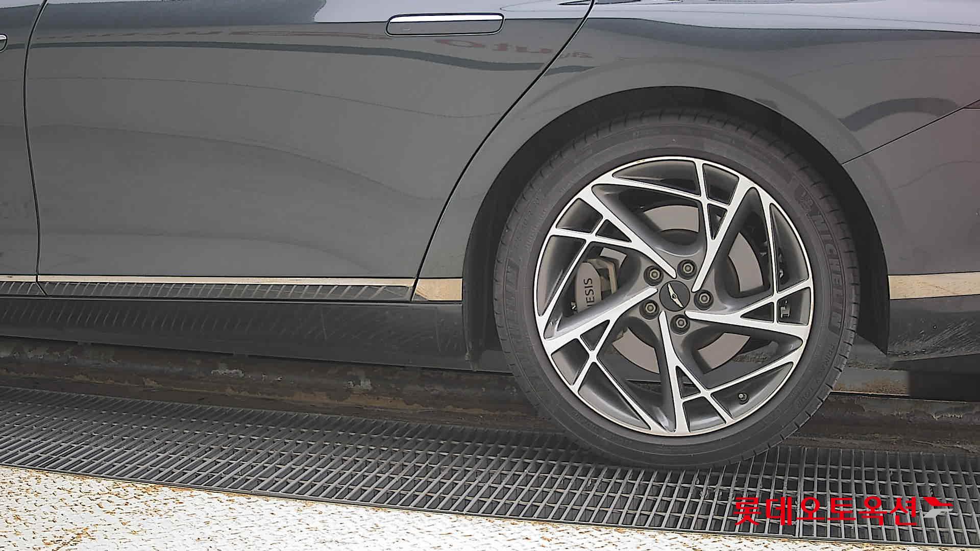 جينسس - جي 90 - Image 22