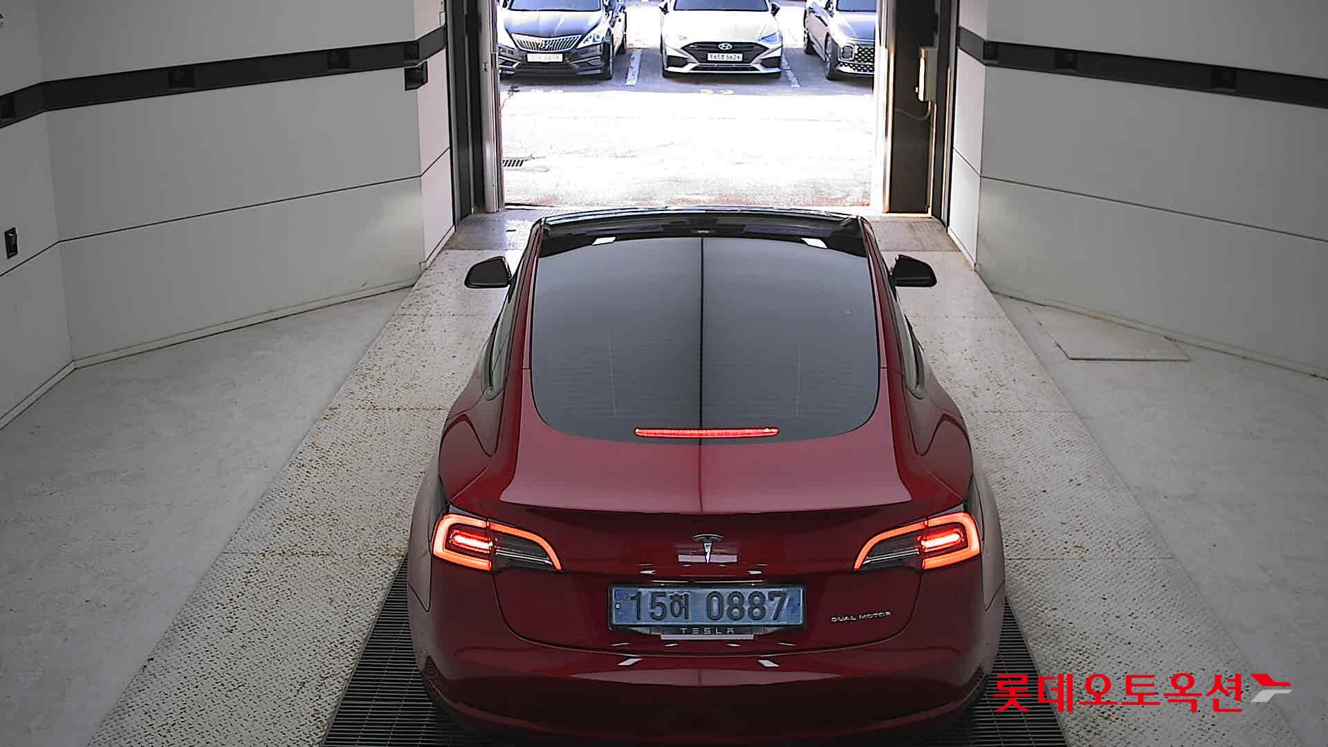 تسلا - MODEL 3 - Image 5