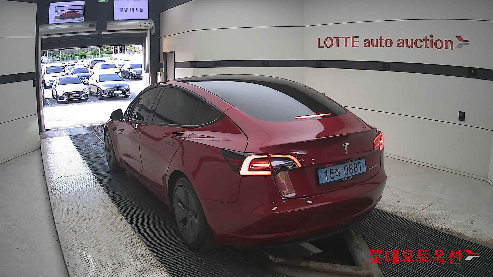 تسلا - MODEL 3 - Image 9