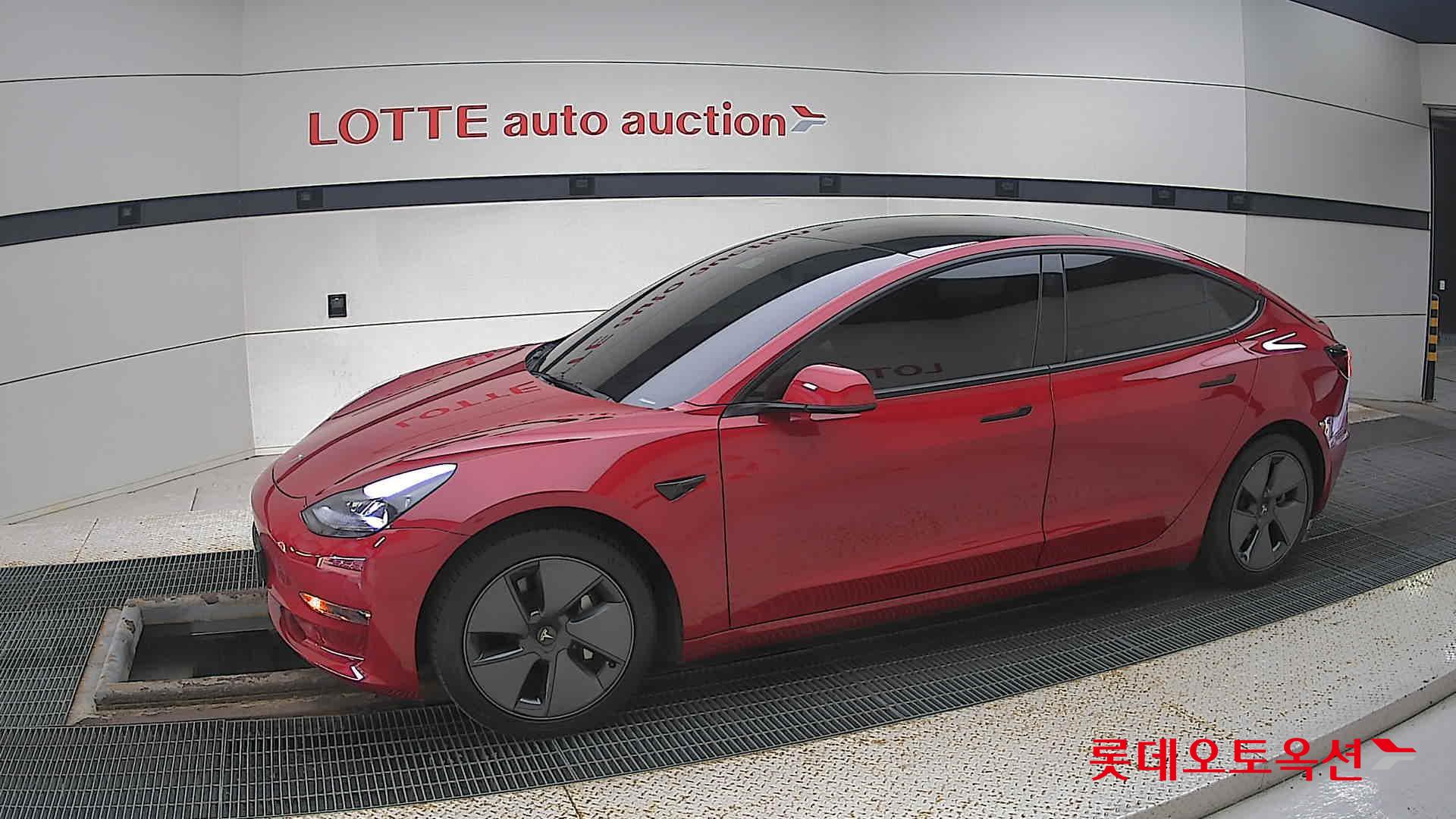 تسلا - MODEL 3 - Image 12