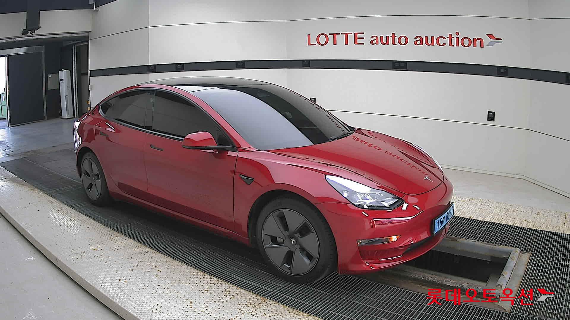 تسلا - MODEL 3 - Image 16