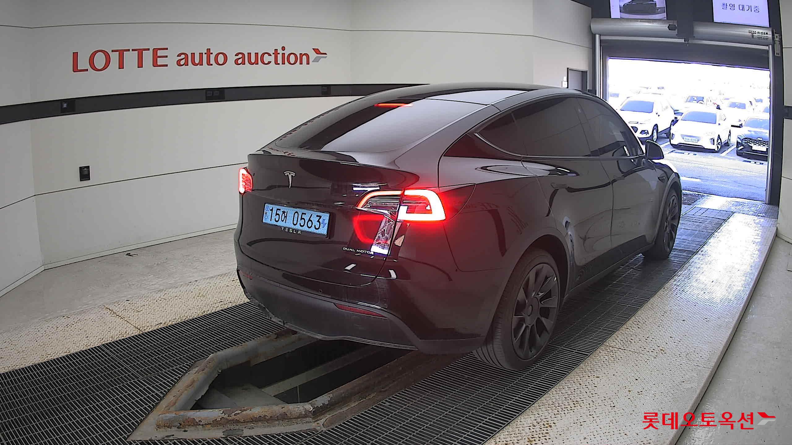 Tesla Model Y Long Range 2022 Solidblack из Кореи, фото 4