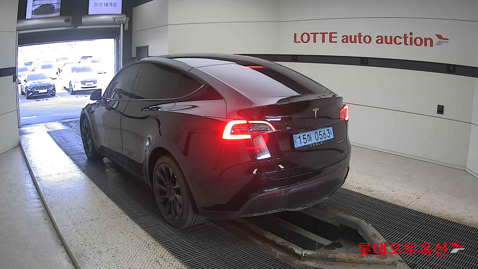 Tesla Model Y Long Range 2022 Solidblack из Кореи, фото 6