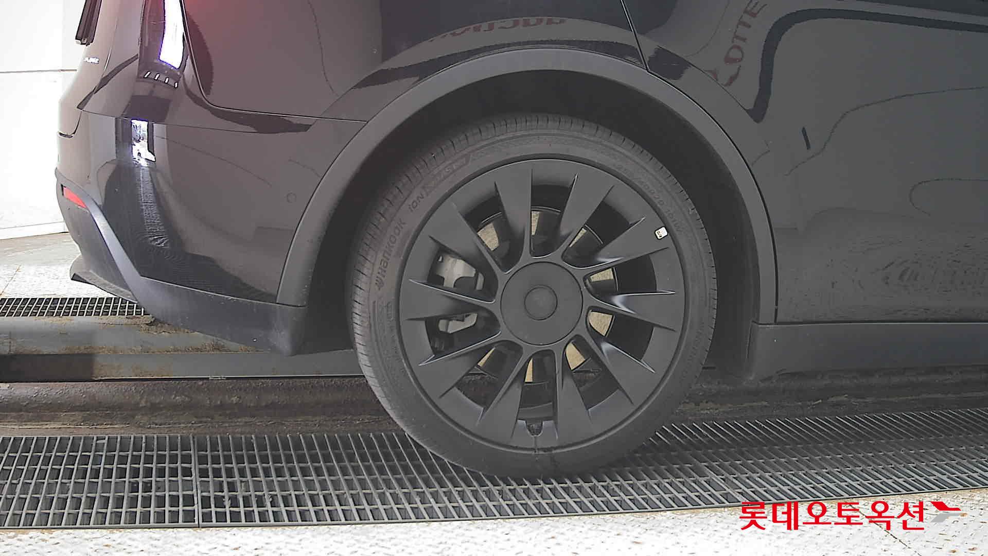 Tesla Model Y Long Range id 3476500 из Кореи 24