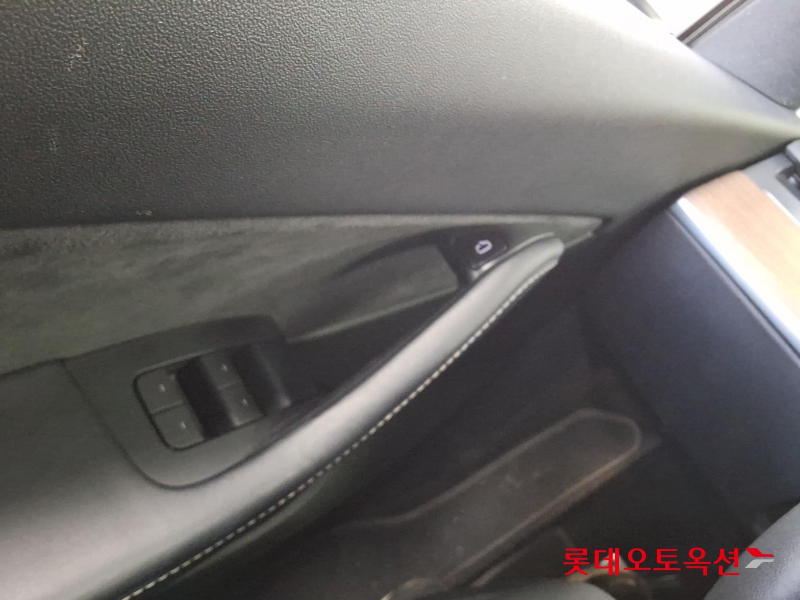 Tesla Model Y Long Range id 3476500 из Кореи 28