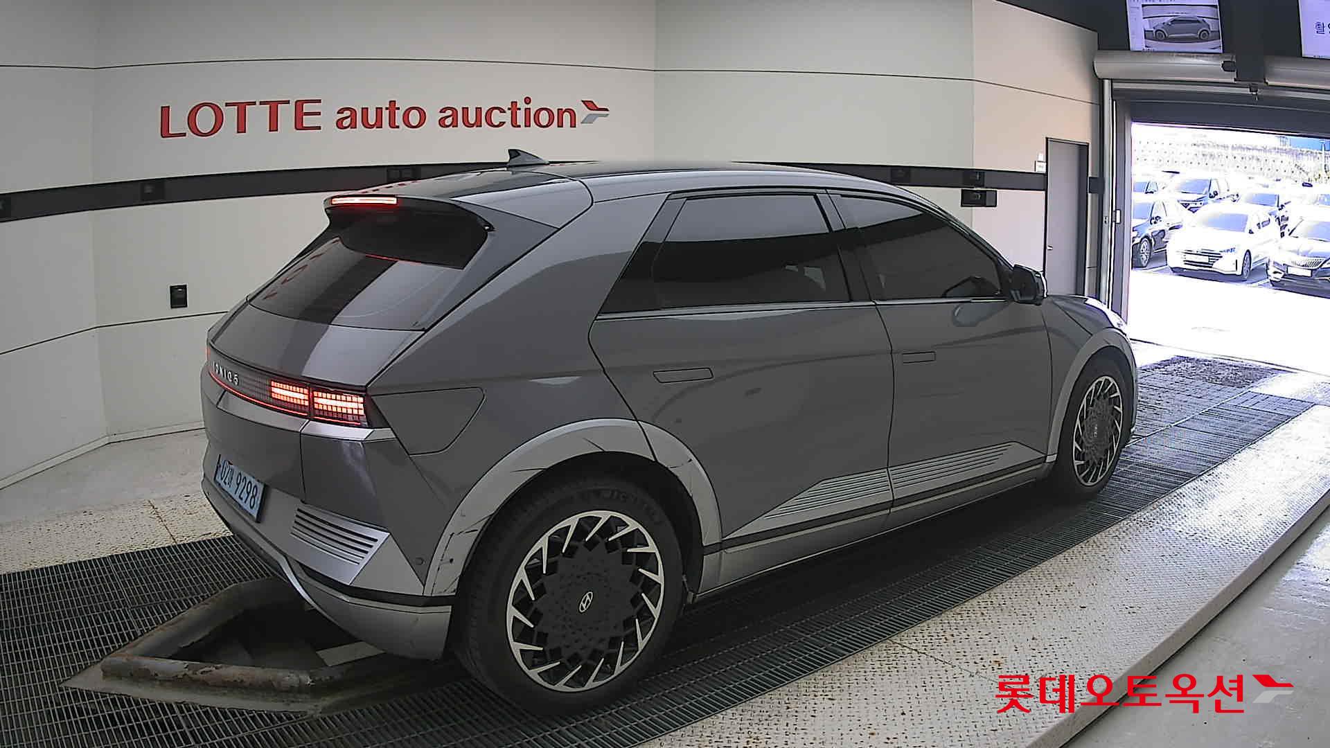 هيونداي - أيونيك - Image 19