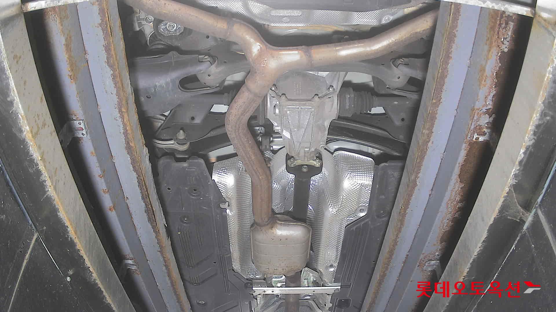 مرسيدس - E350 - Image 27