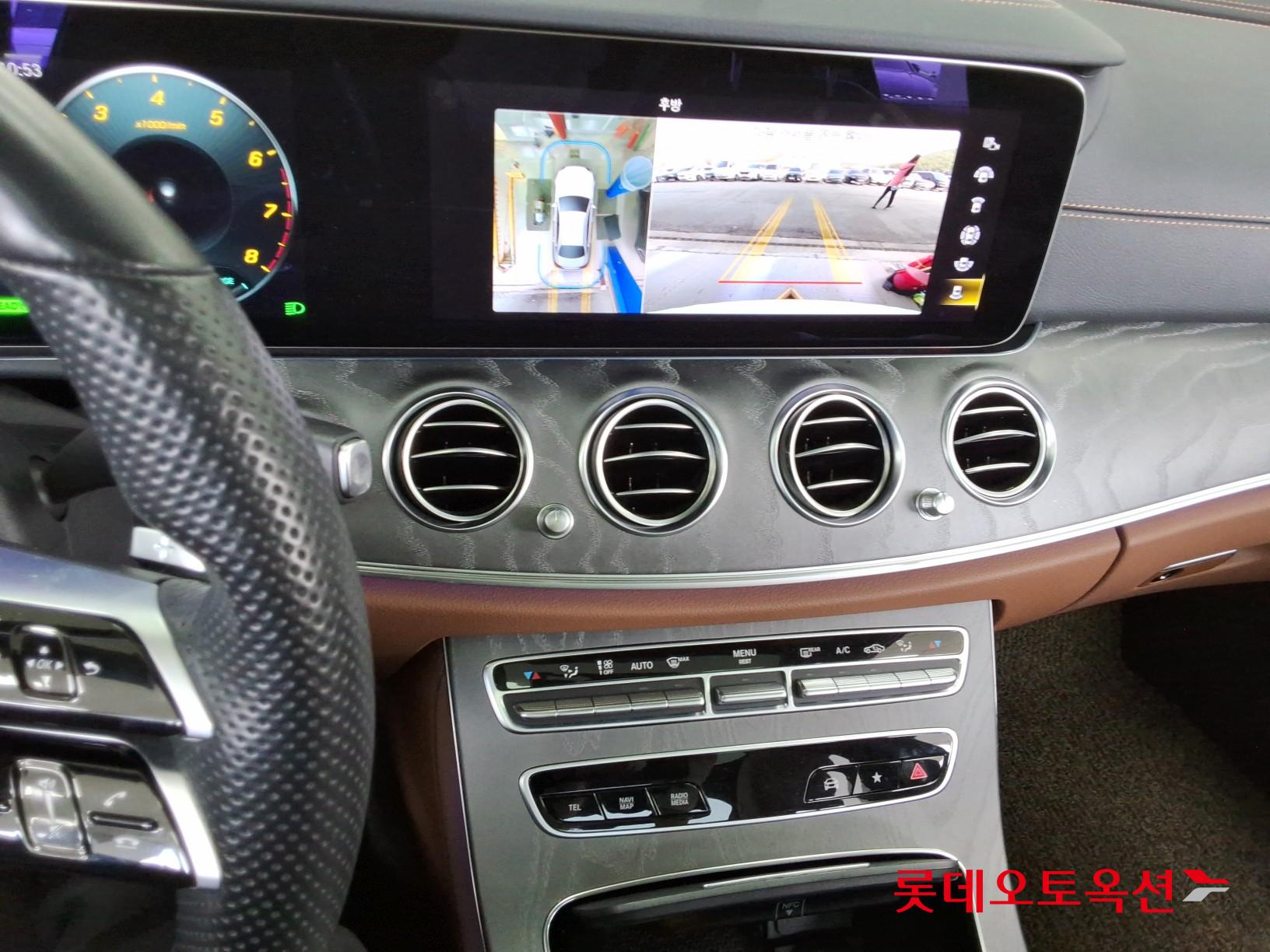 مرسيدس - E350 - Image 31