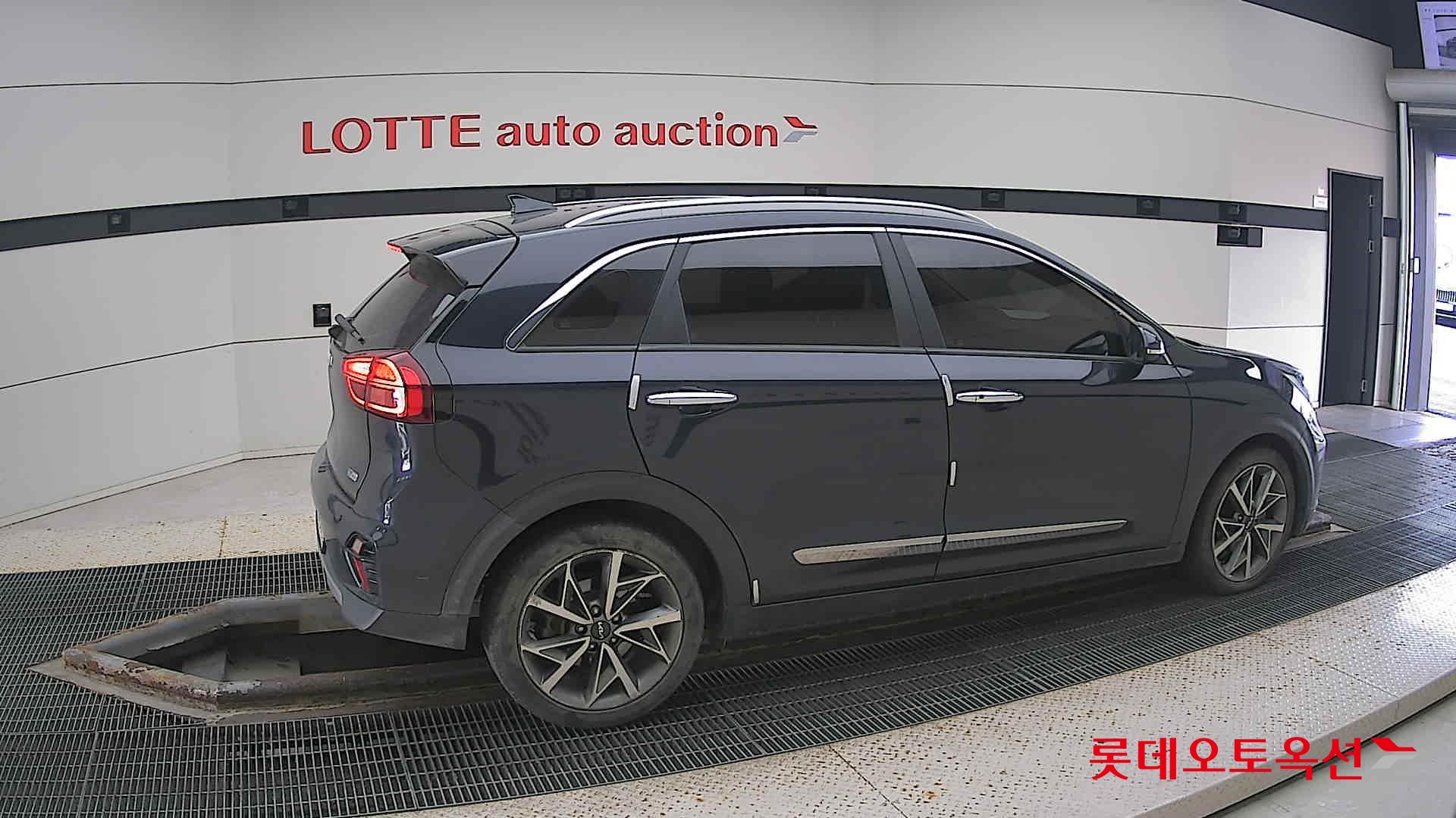 كيا - نيرو - Image 18