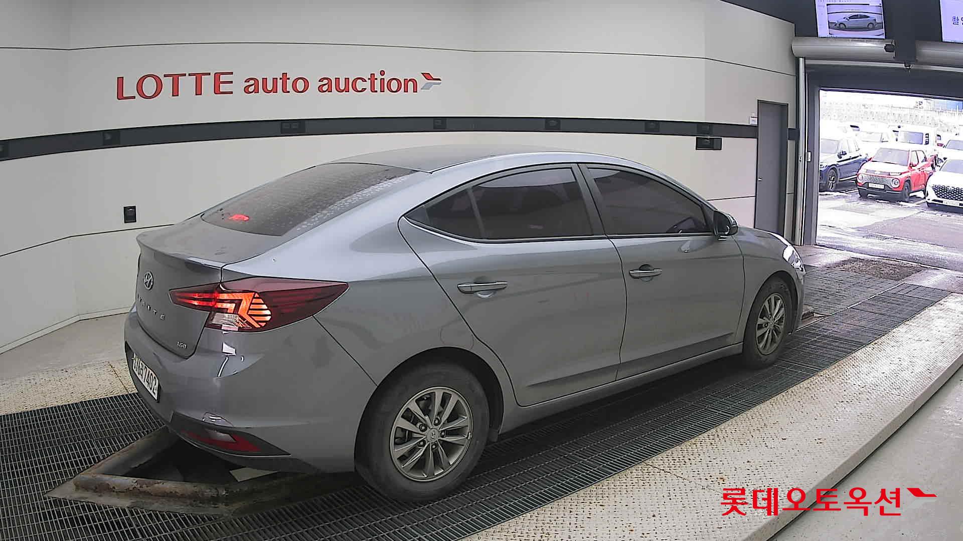 현대자동차 아반떼 2019 - 이미지 19