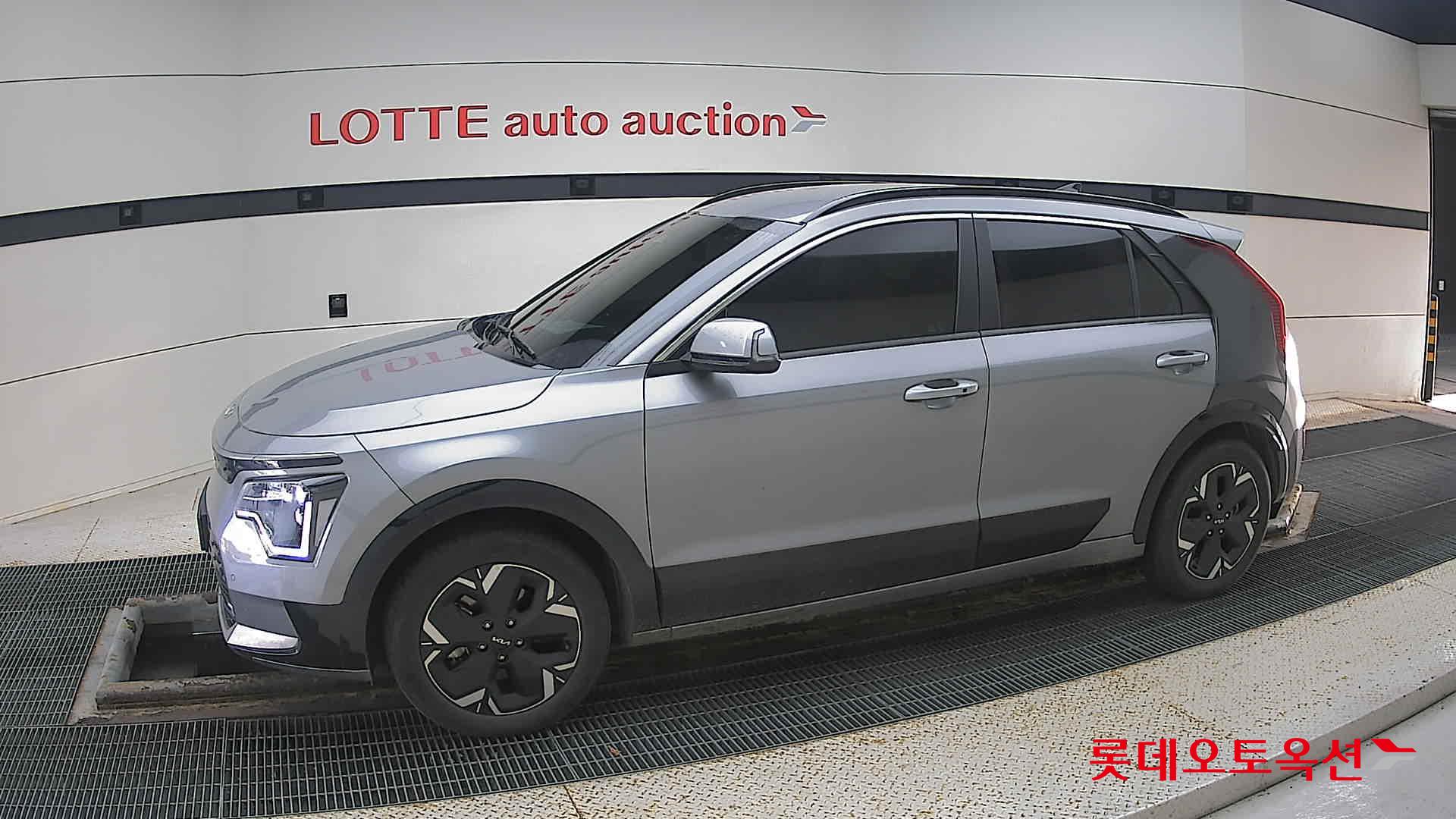 Kia Niro EV id 3436678 из Кореи 12